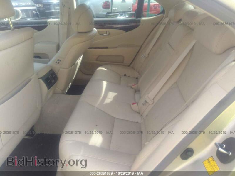 2011 Lexus LS (VIN JTHBL5EF2B5104178) — photo 8 of 11