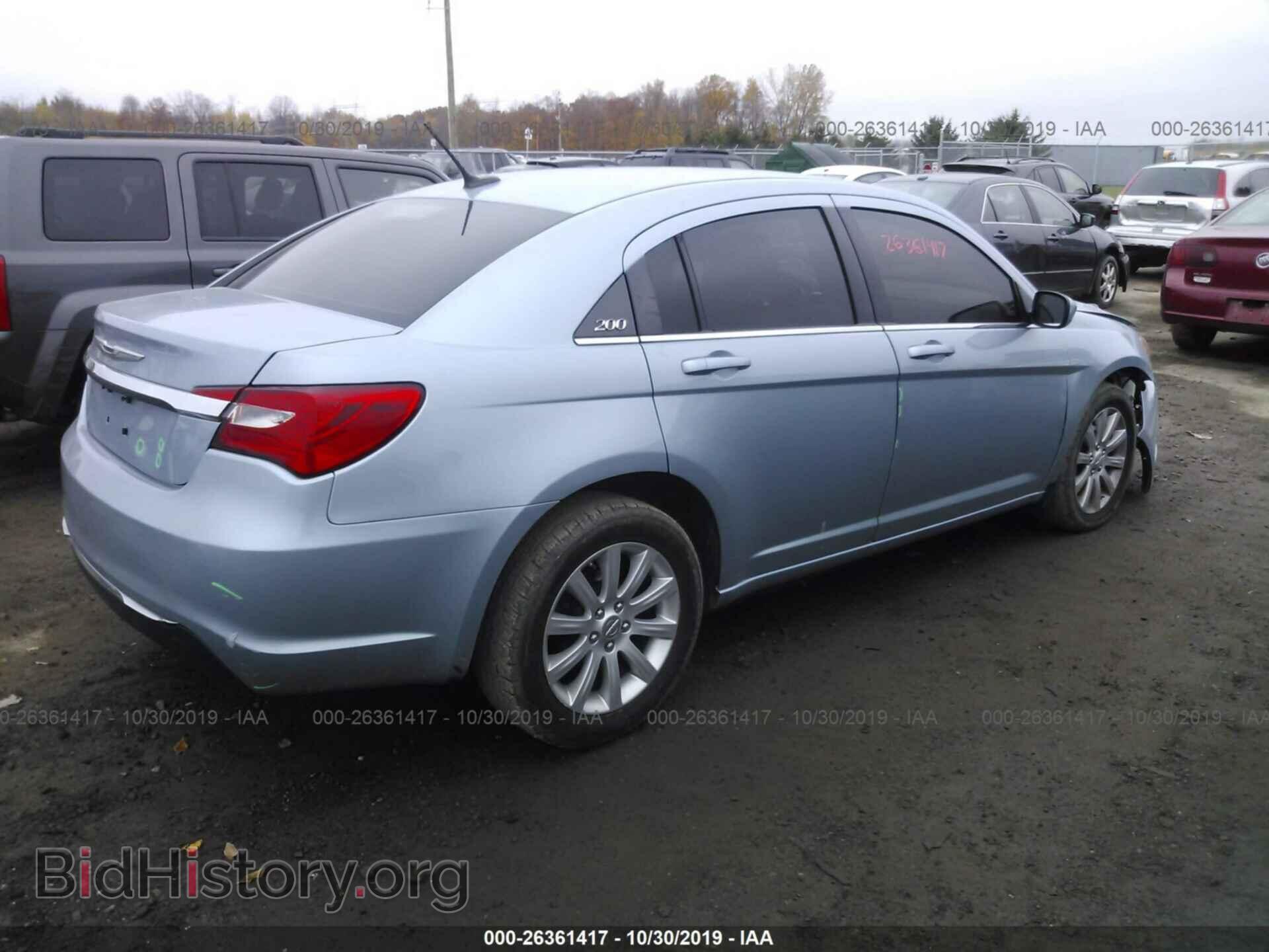2013 CHRYSLER 200 - VIN: 1C3CCBBB7DN528811 - Photo 4
