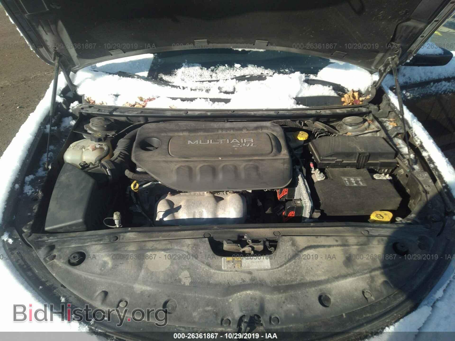 2015 Chrysler 200 - VIN: 1C3CCCAB9FN648359 - Фото 10