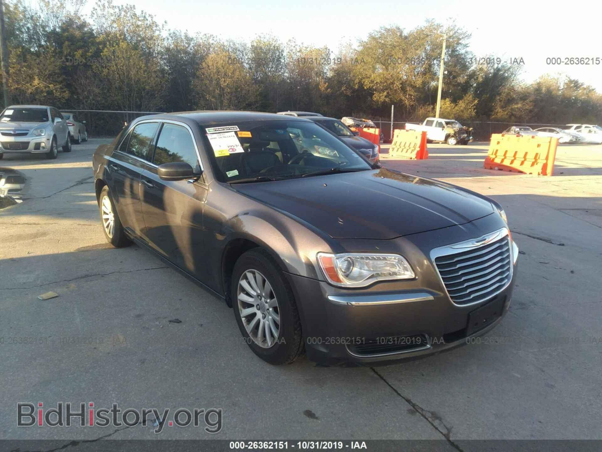 Фотография 2C3CCAAG9EH127911 - CHRYSLER 300 2014