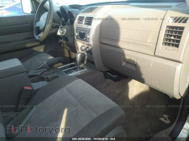 2007 Dodge NITRO (VIN 1D8GU28K67W734395) — photo 5 of 11