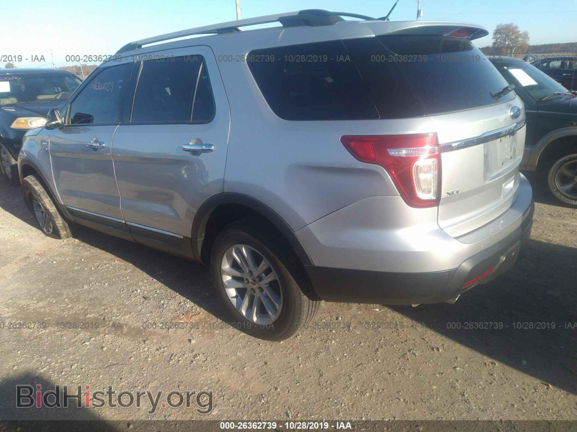 2011 Ford Explorer - VIN: 1FMHK8D82BGA78295 - Photo 3