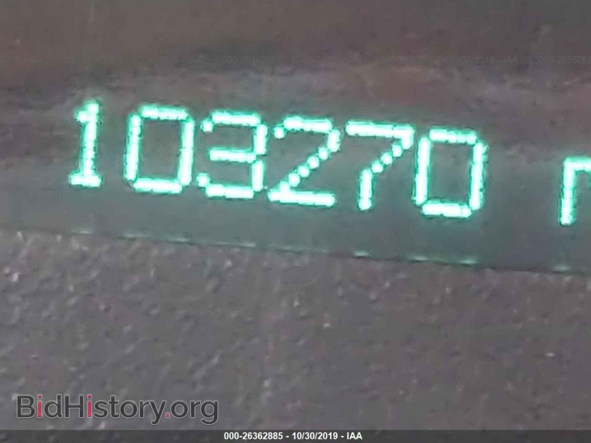 2010 CHRYSLER 300C - VIN: 2C3CA6CT5AH211344 - Фото 7