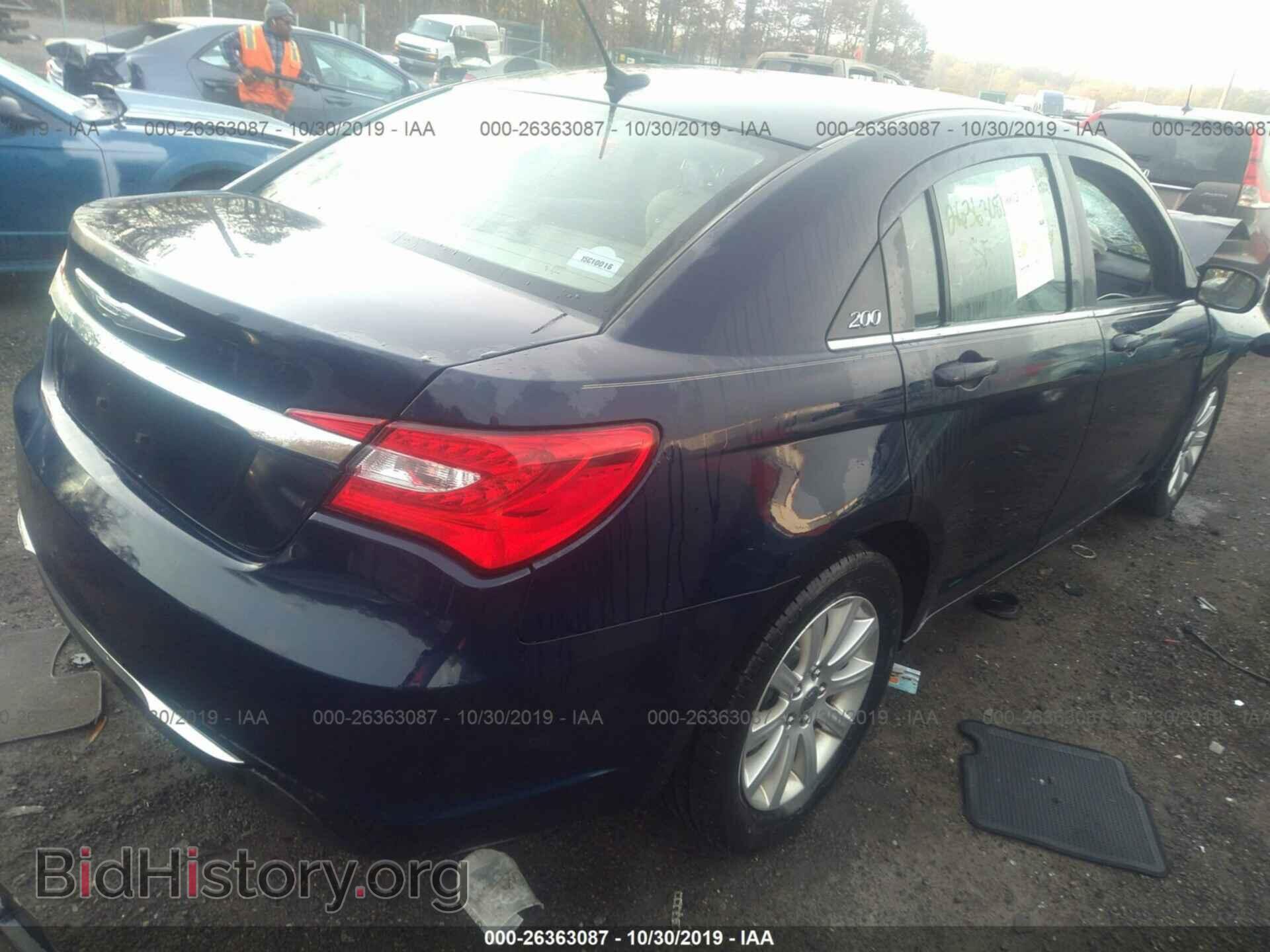 2013 CHRYSLER 200 - VIN: 1C3CCBBB2DN575115 - Фото 4