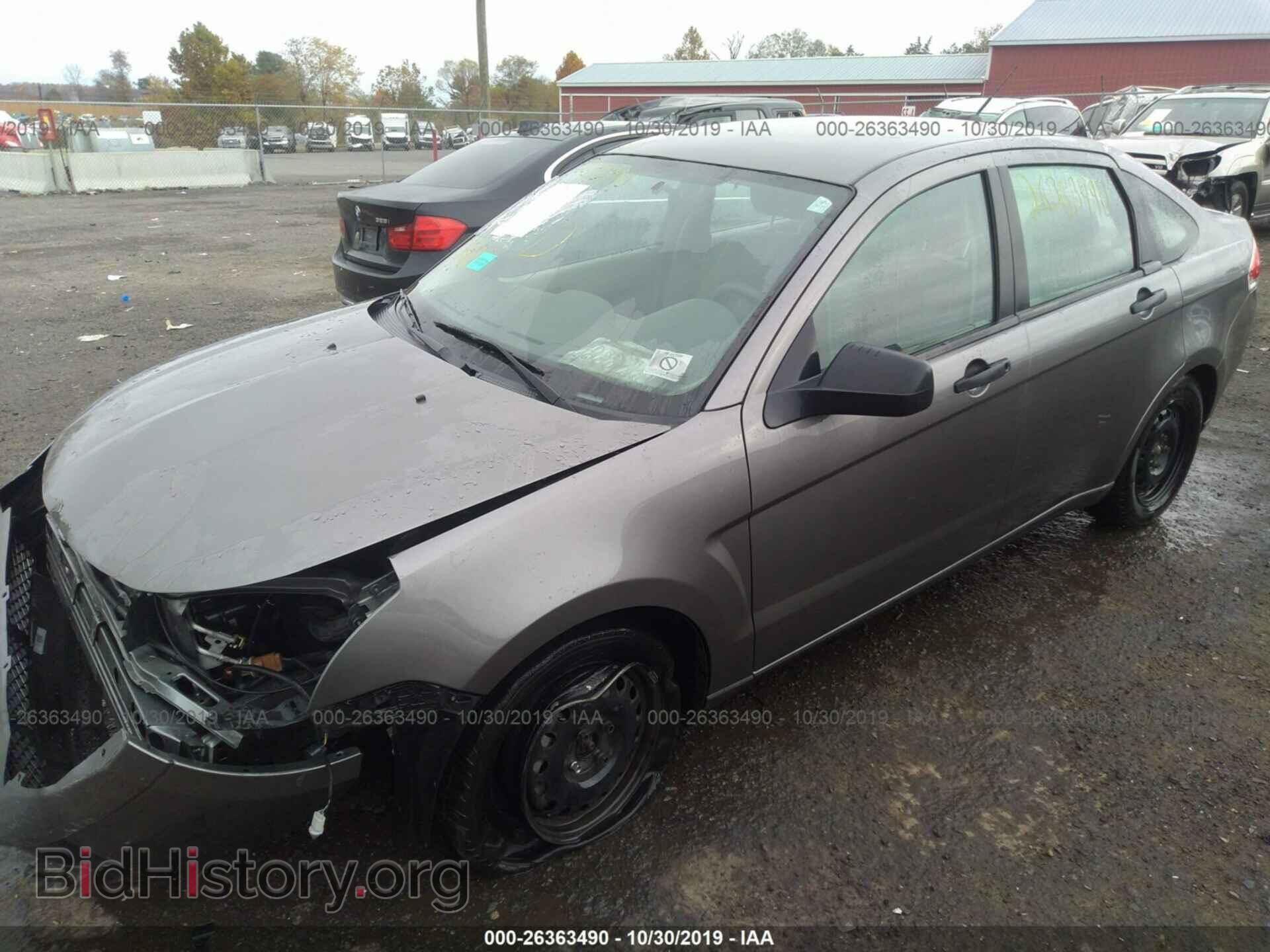 2011 FORD FOCUS - VIN: 1FAHP3EN6BW116569 - Photo 2