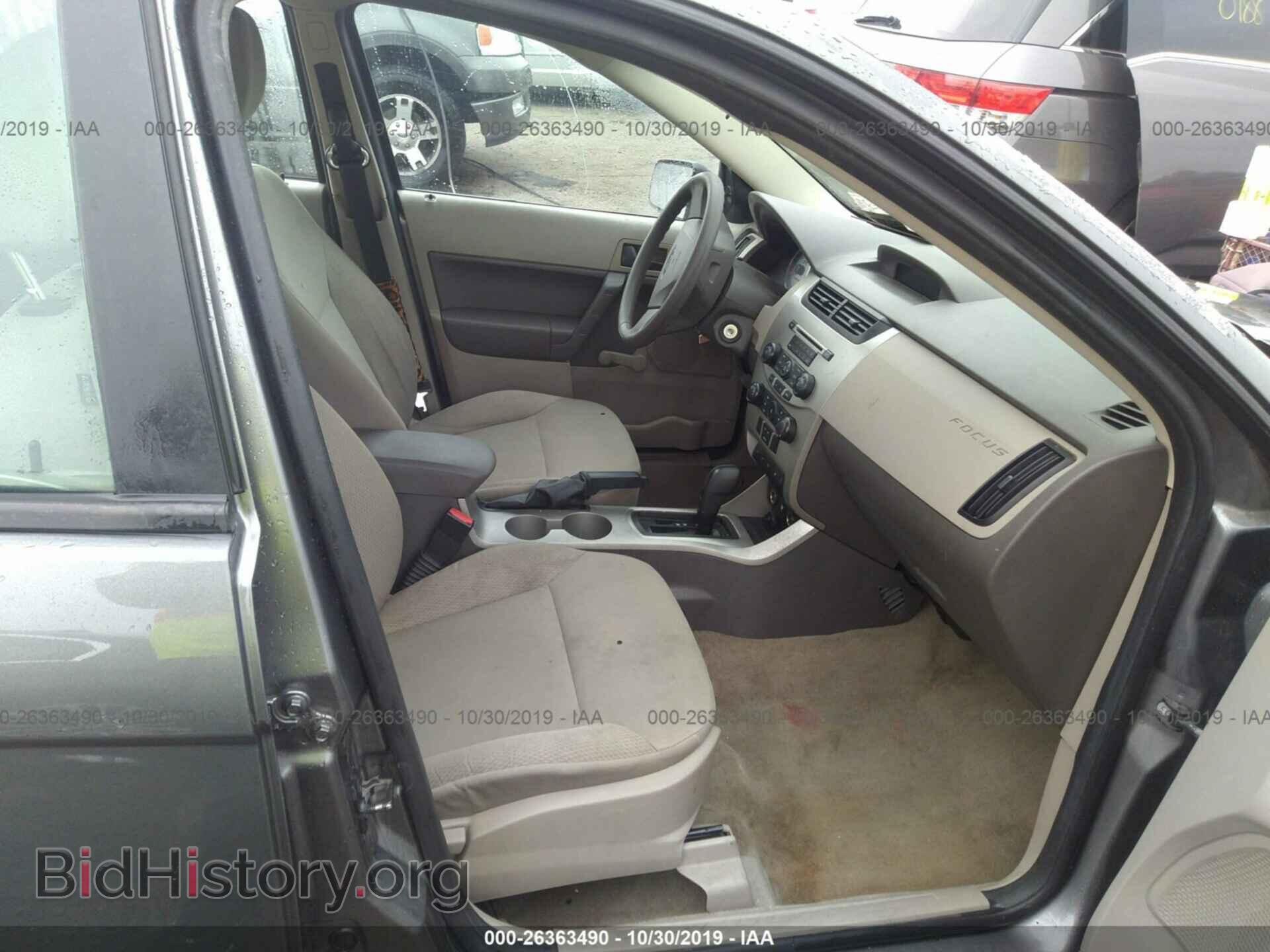 2011 FORD FOCUS - VIN: 1FAHP3EN6BW116569 - Photo 5