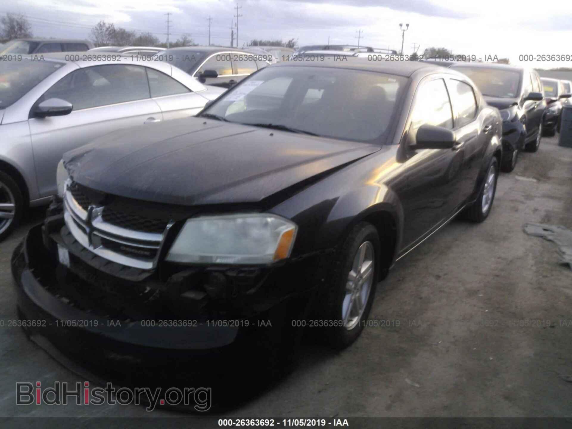 2011 DODGE AVENGER - VIN: 1B3BD1FB4BN523704 - Фото 2