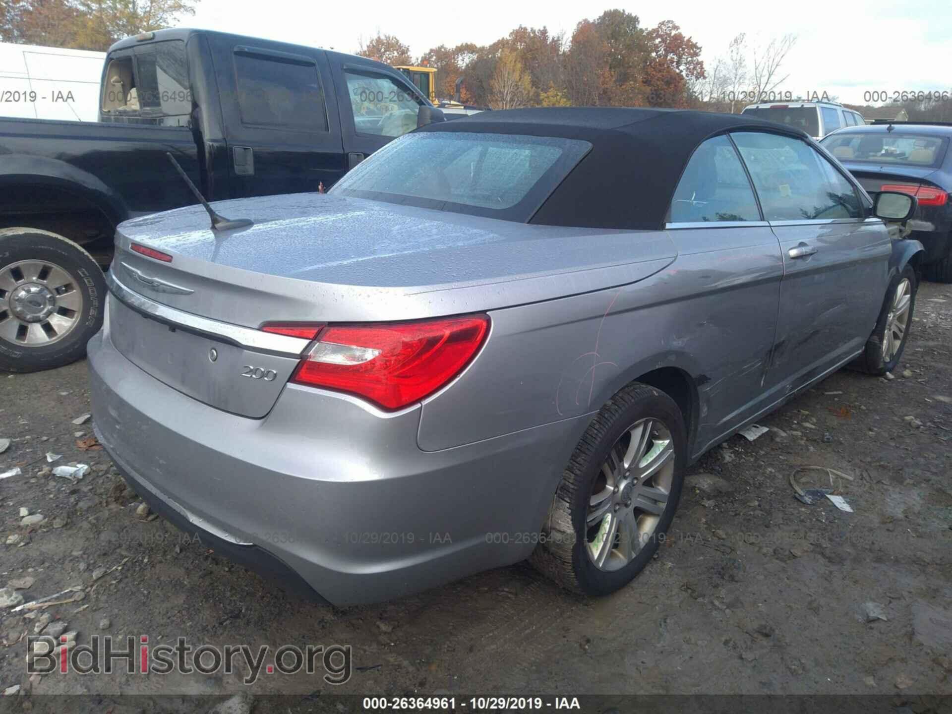 2013 CHRYSLER 200 - VIN: 1C3BCBEB1DN624165 - Фото 4