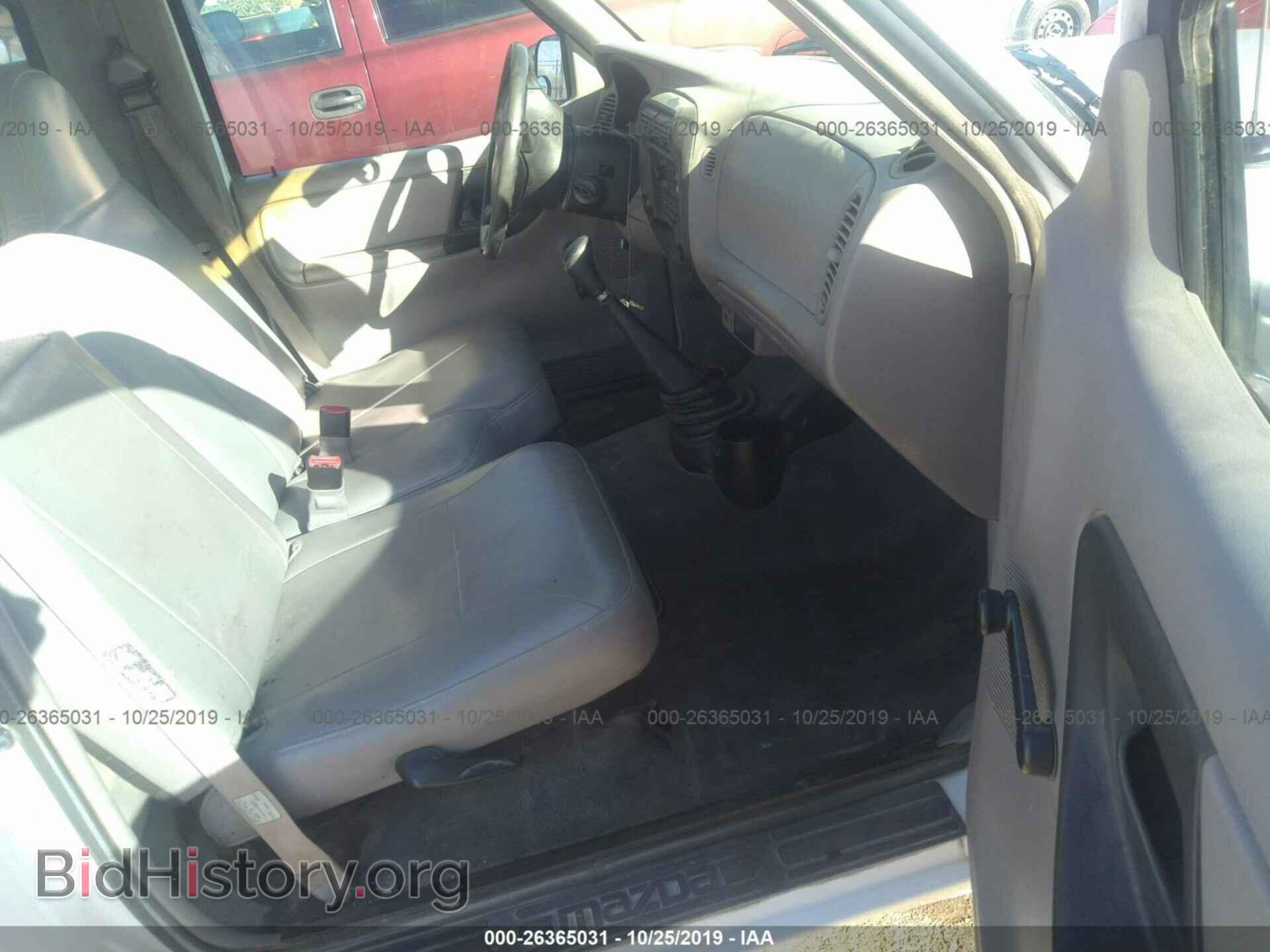 2000 MAZDA B2500 - VIN: 4F4YR12C1YTM27940 - Фото 5