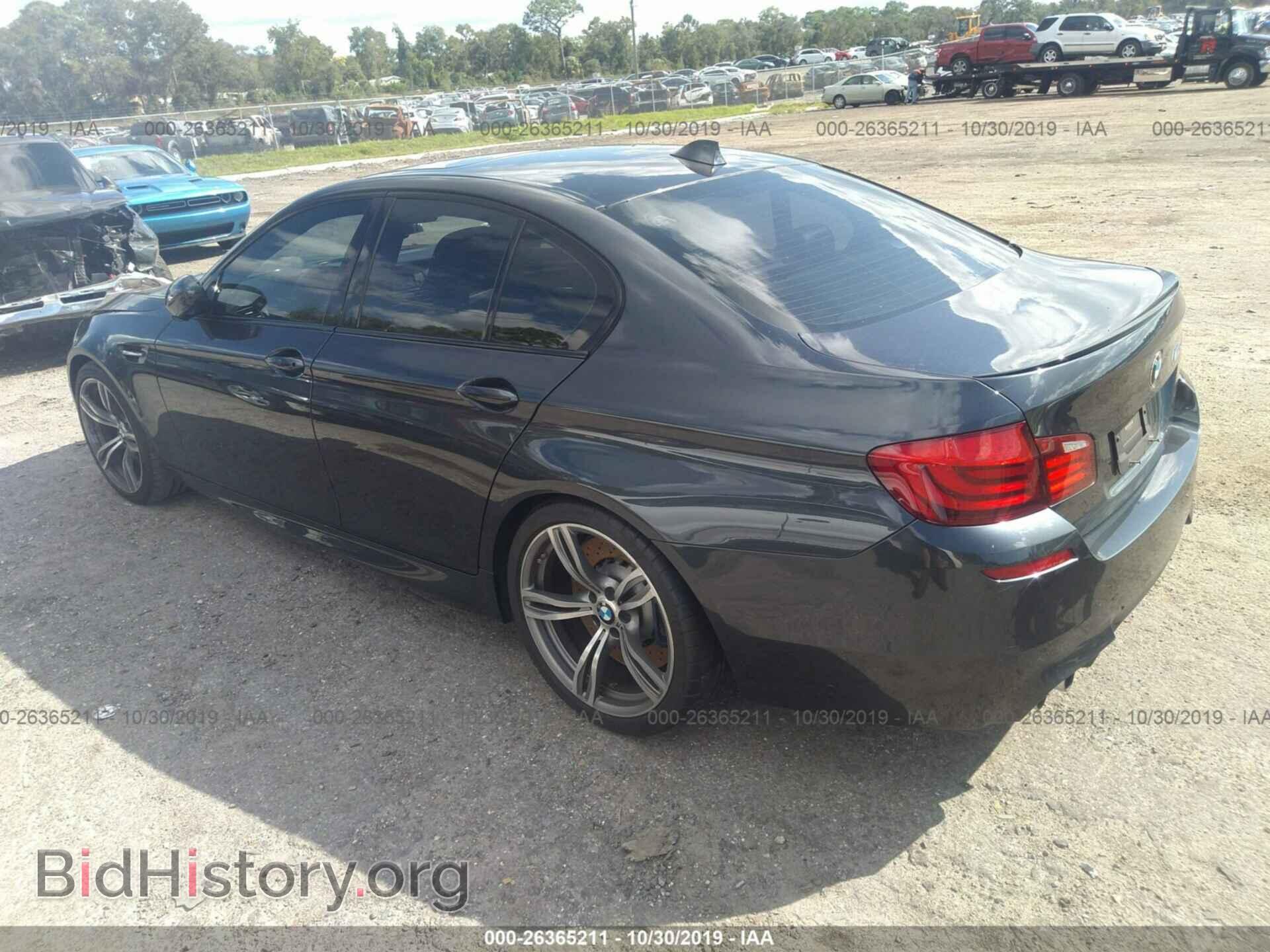 2013 BMW M5 - VIN: WBSFV9C5XDD097027 - Фото 3