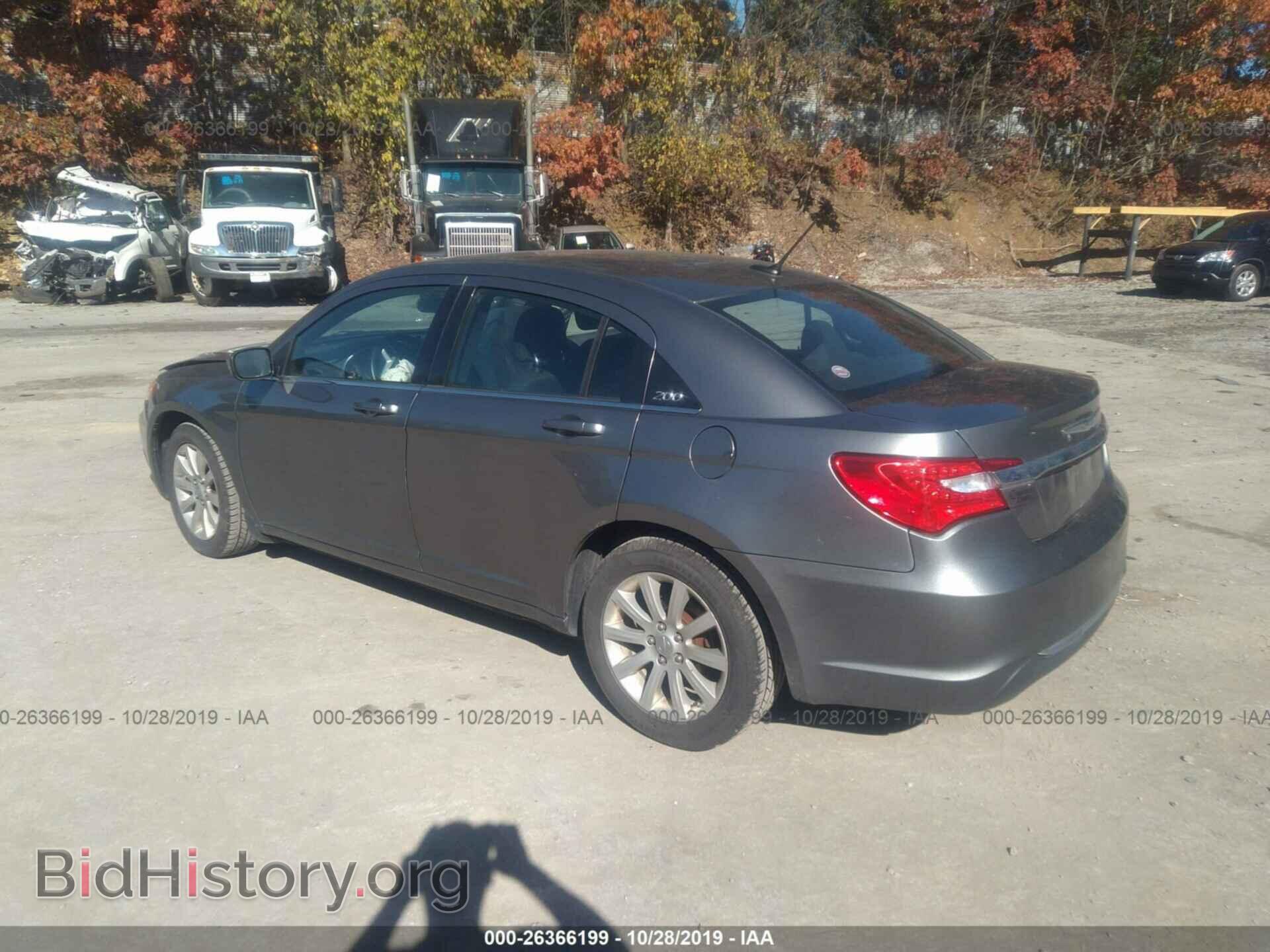 2012 CHRYSLER 200 - VIN: 1C3CCBBB4CN106901 - Фото 3
