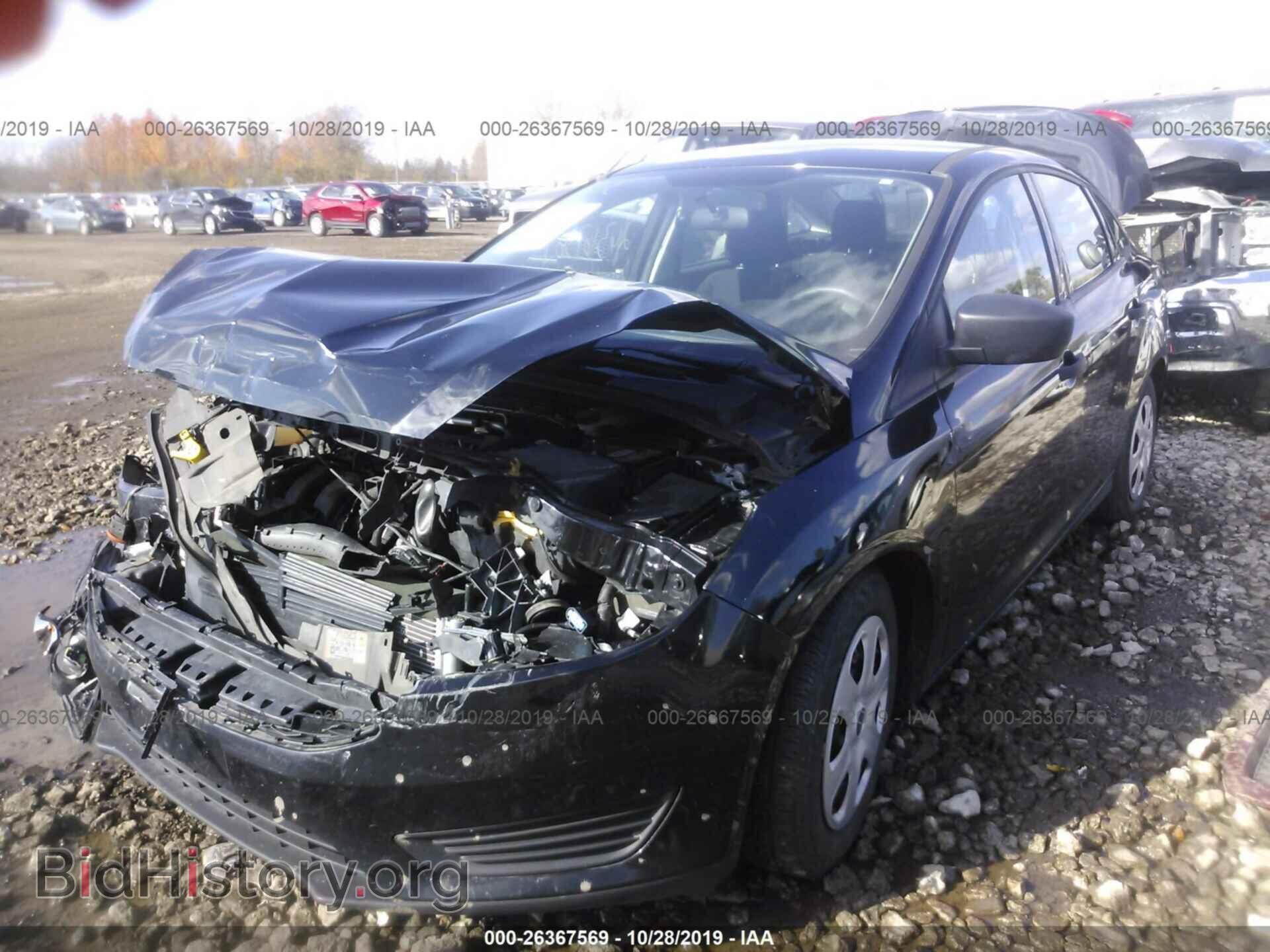 2016 Ford Focus - VIN: 1FADP3E2XGL378849 - Фото 2