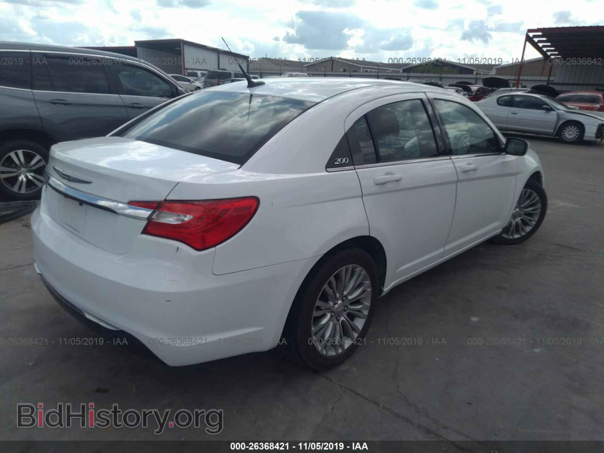 2012 CHRYSLER 200 - VIN: 1C3CCBAB6CN256980 - Photo 4
