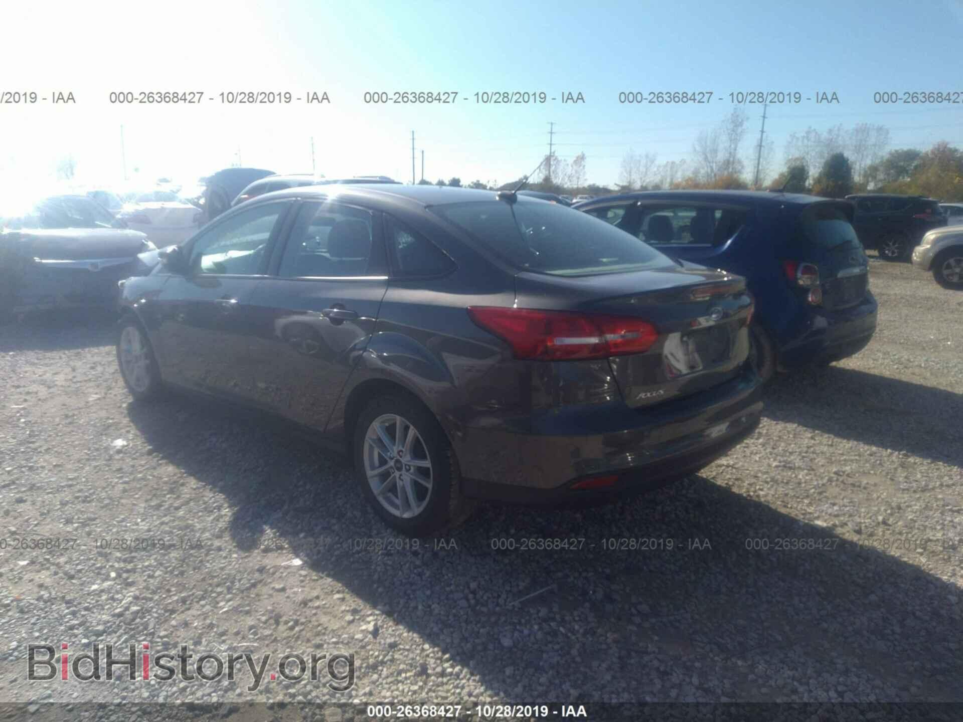2017 FORD FOCUS - VIN: 1FADP3F2XHL259845 - Фото 3