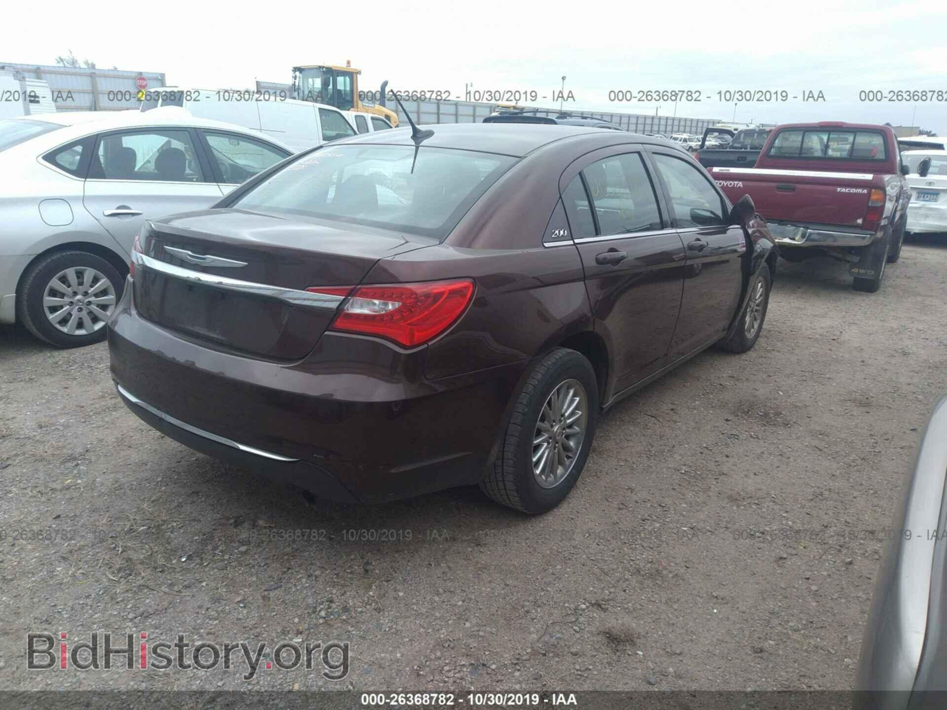 2012 CHRYSLER 200 - VIN: 1C3CCBAB7CN268572 - Photo 4