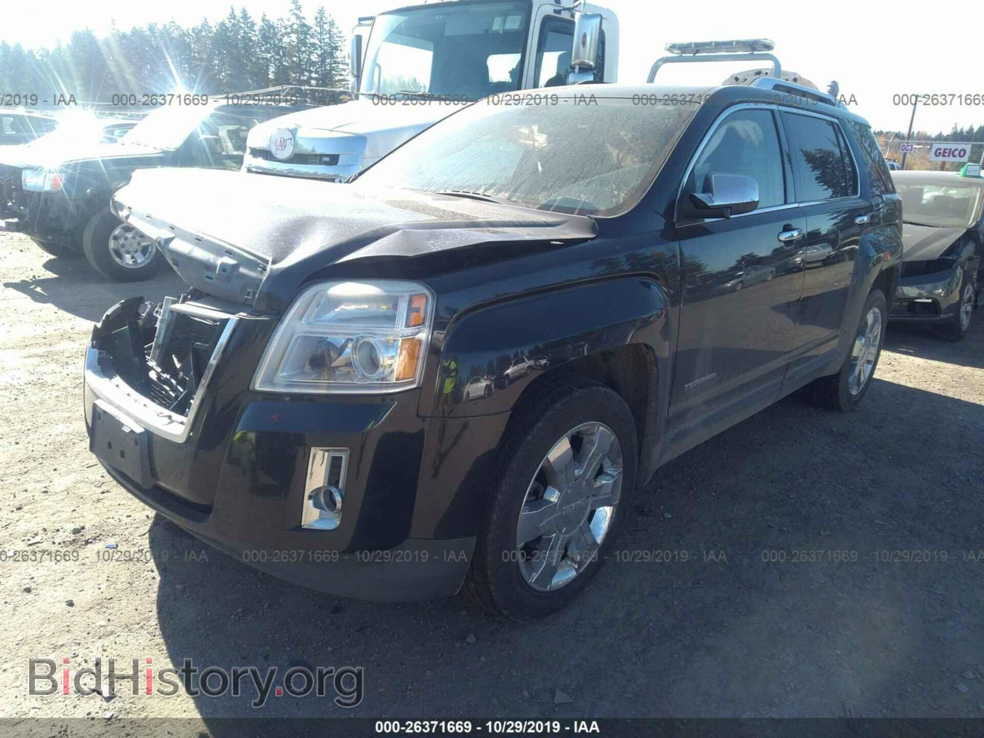 2011 GMC TERRAIN - VIN: 2CTFLWE52B6218609 - Фото 2