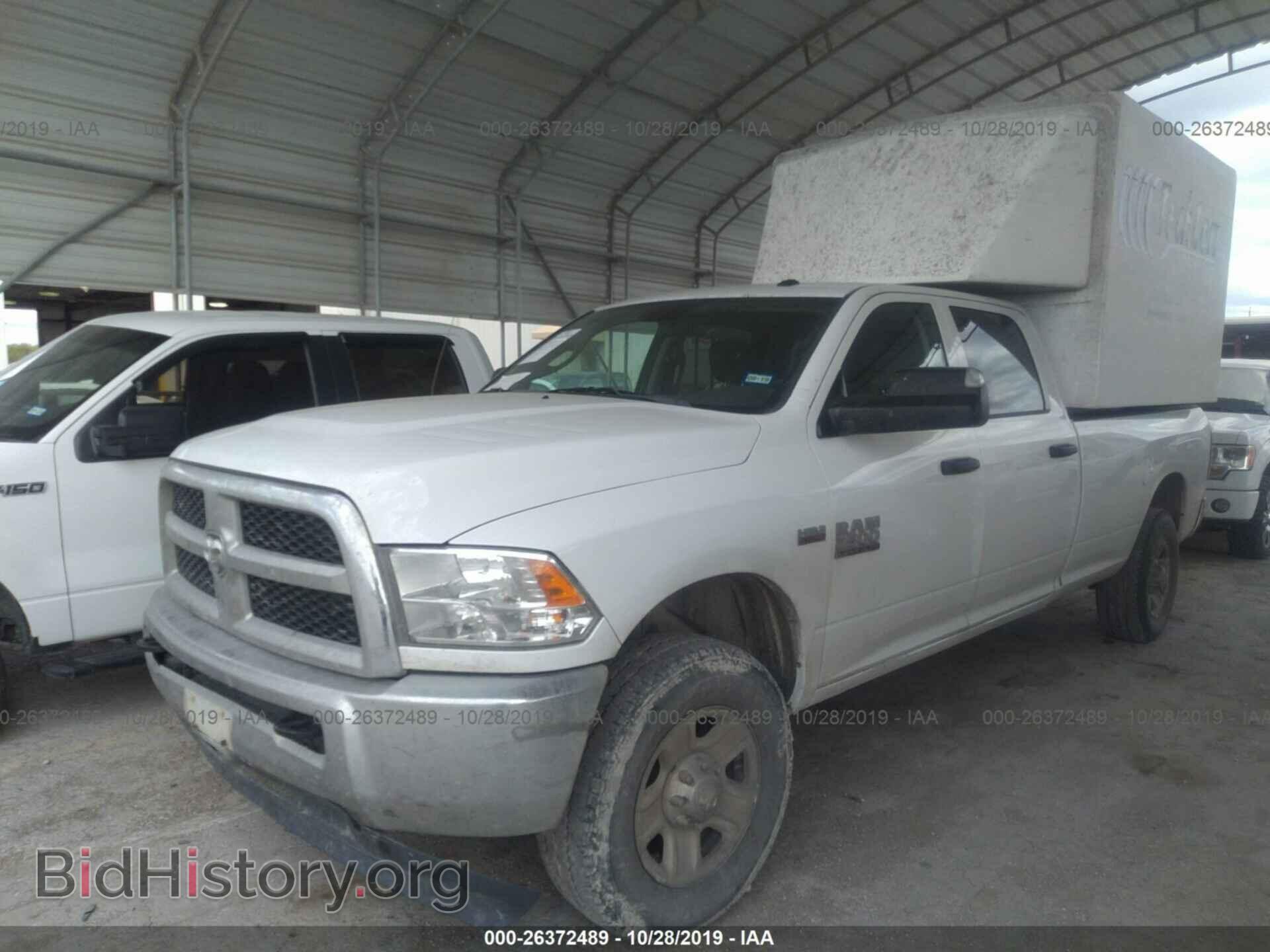 2017 RAM 2500 - VIN: 3C6TR5HT3HG712435 - Photo 2