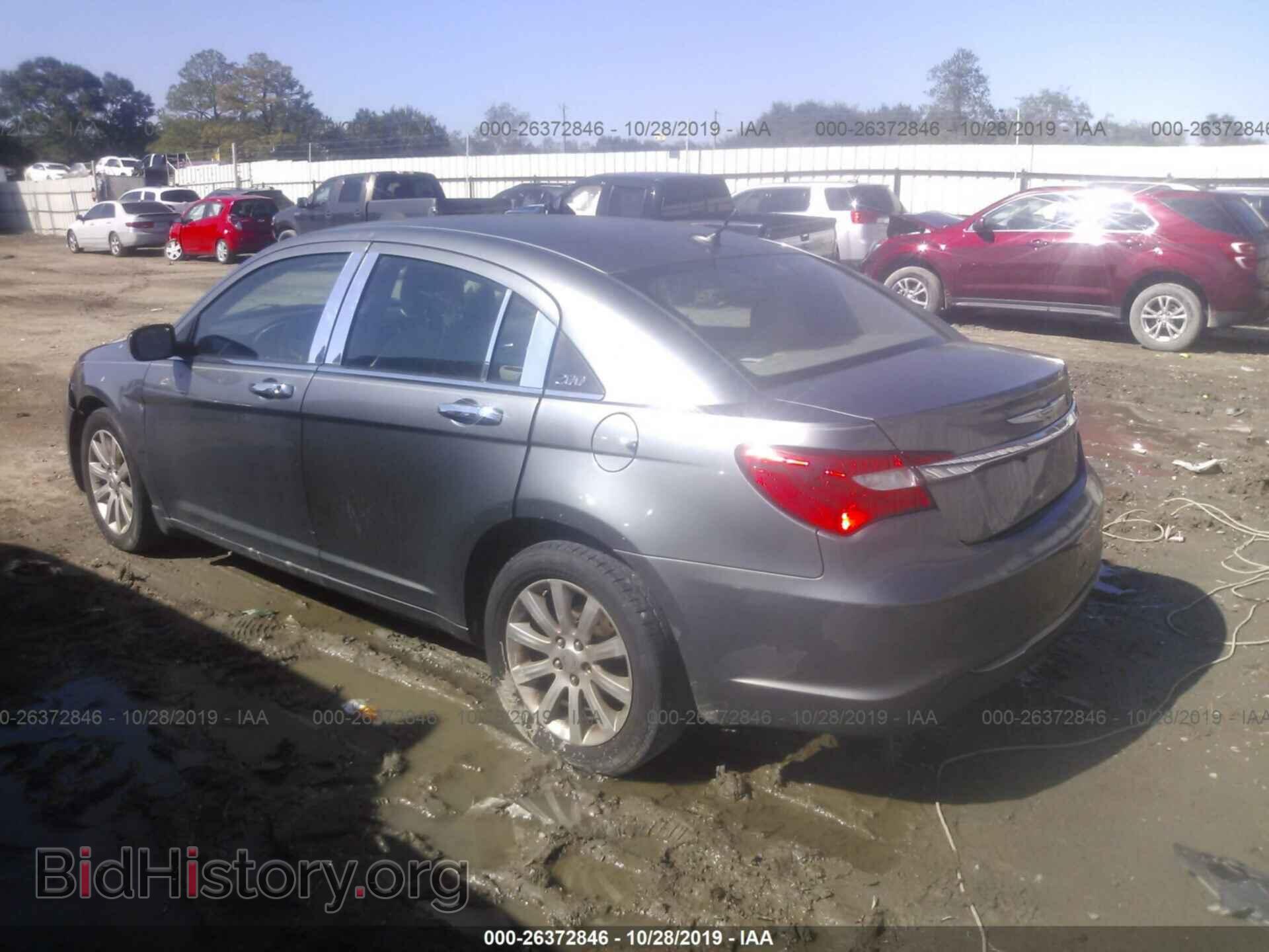 2012 CHRYSLER 200 - VIN: 1C3CCBBB4CN120555 - Фото 3