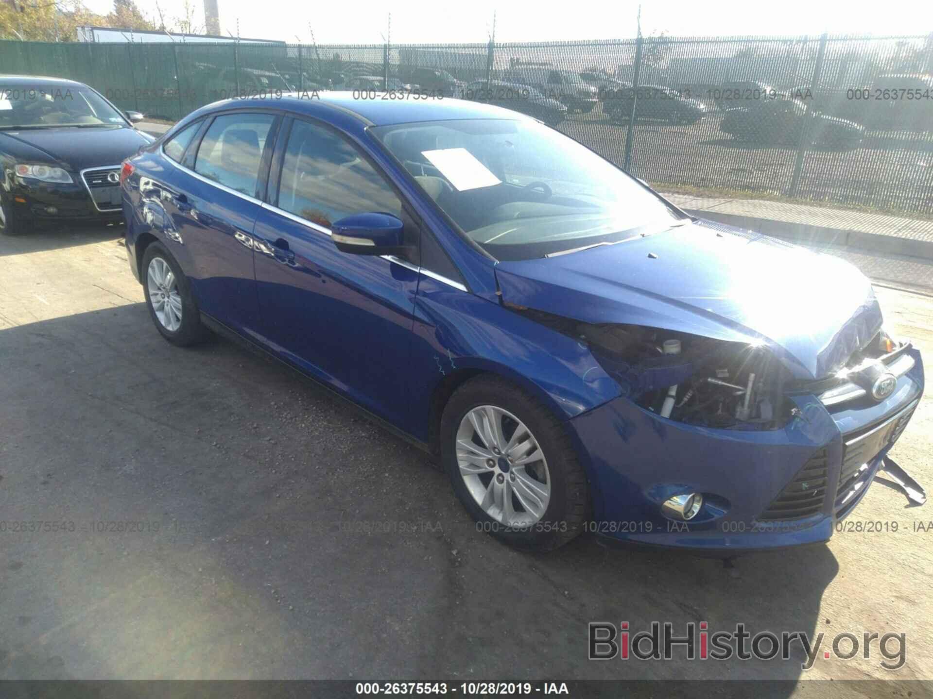 Photo 1FAHP3H26CL318073 - FORD FOCUS 2012