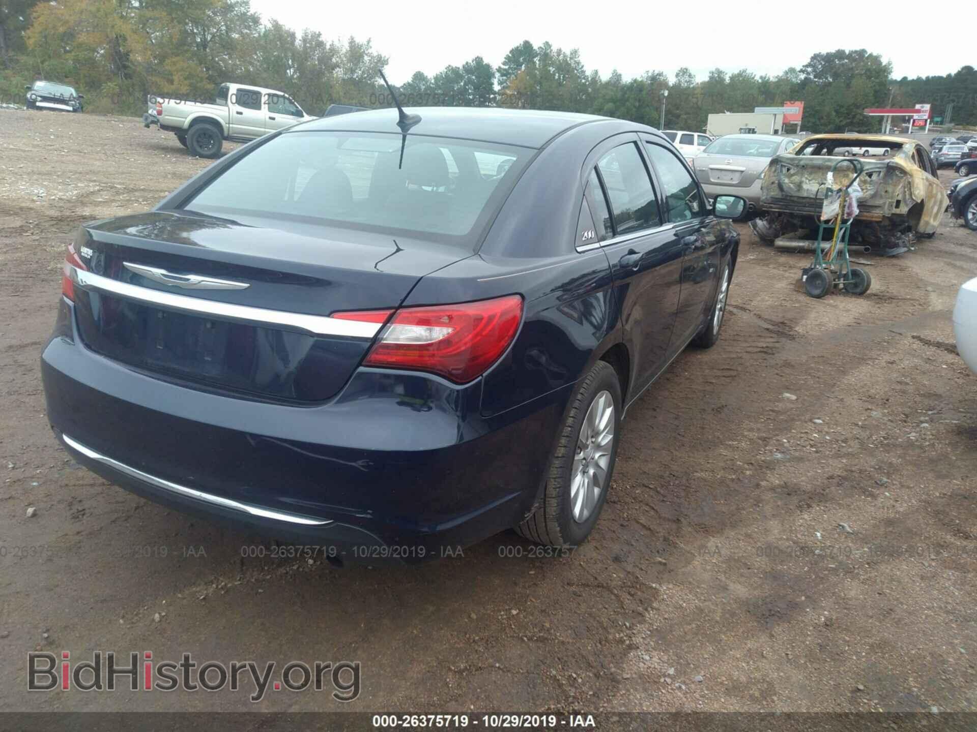 2014 CHRYSLER 200 - VIN: 1C3CCBAB6EN210391 - Фото 4