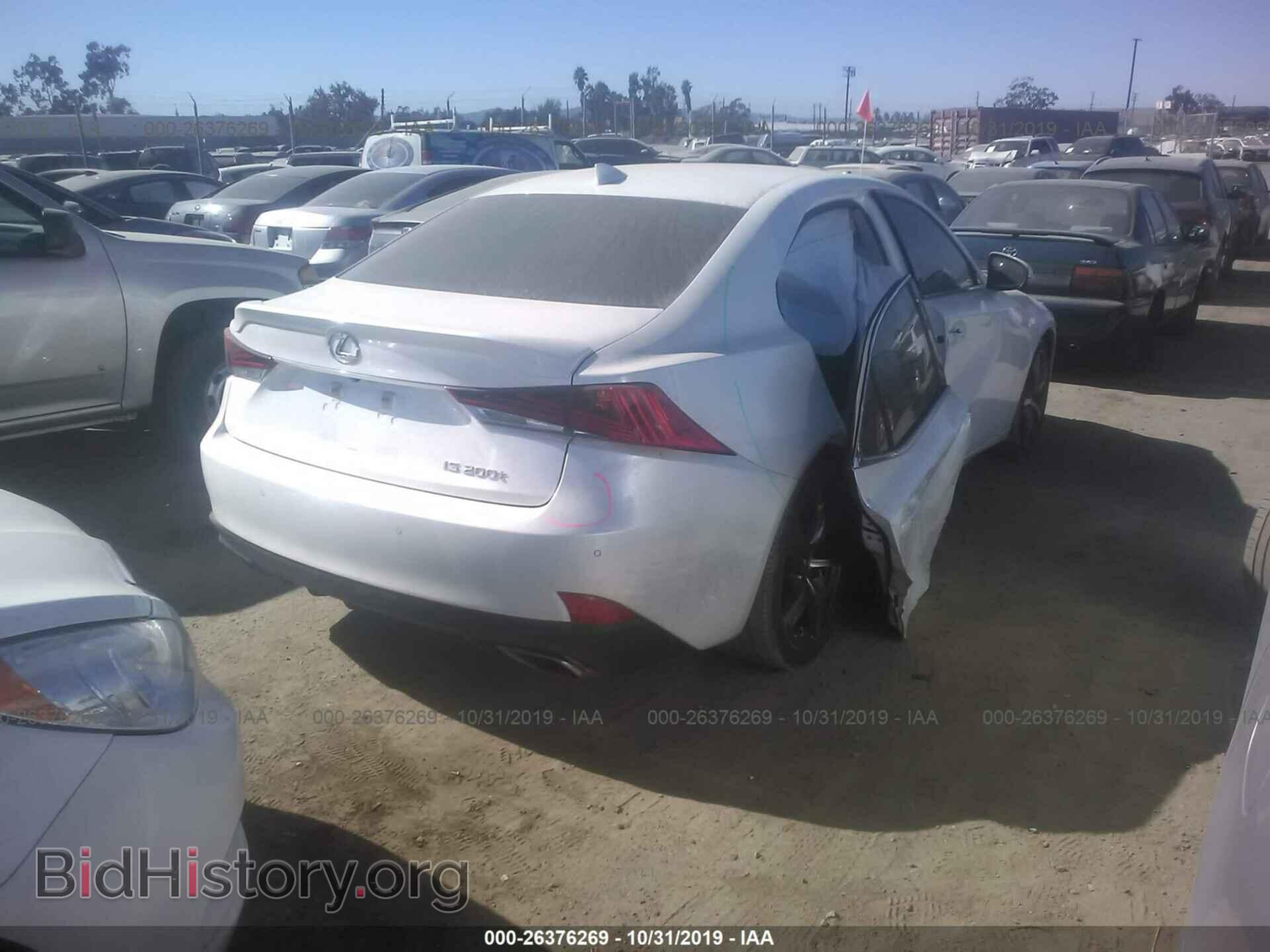 2017 LEXUS IS - VIN: JTHBA1D22H5049995 - Фото 4