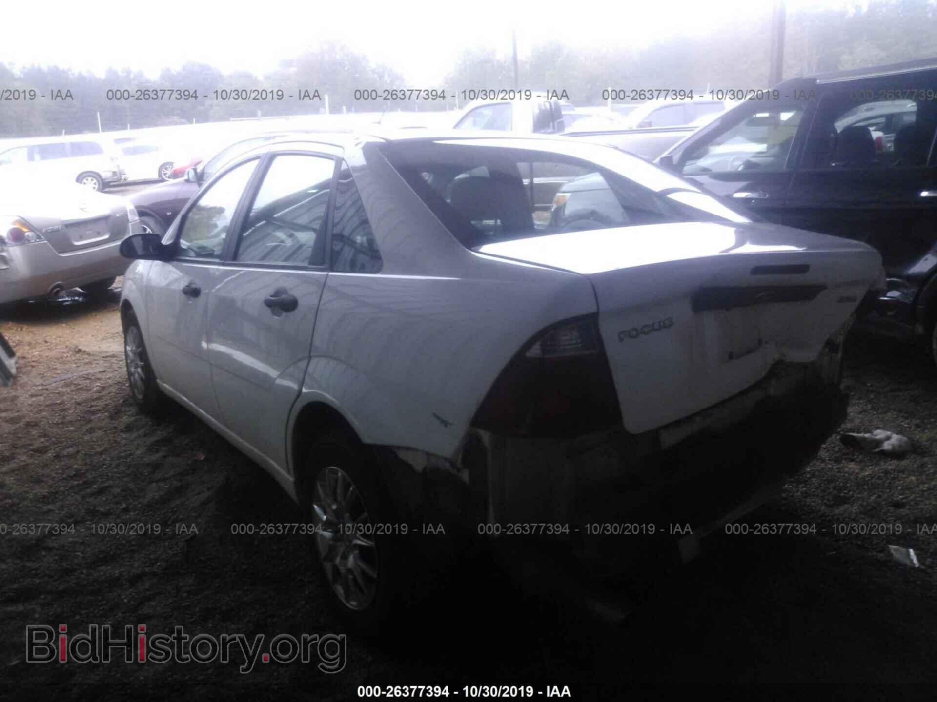 2005 FORD FOCUS - VIN: 1FAHP34N15W190889 - Фото 3