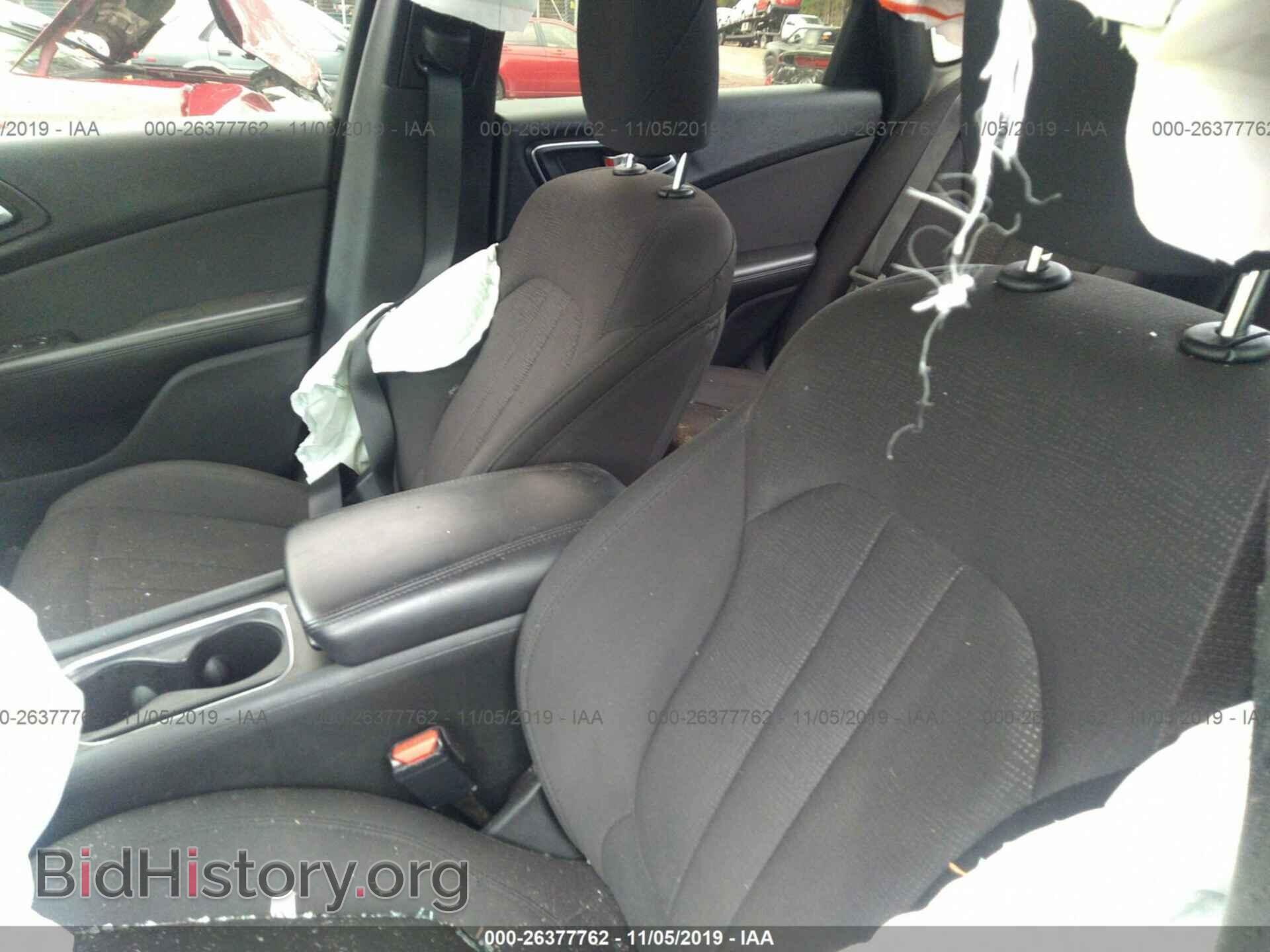 2015 CHRYSLER 200 - VIN: 1C3CCCAB8FN743981 - Photo 8