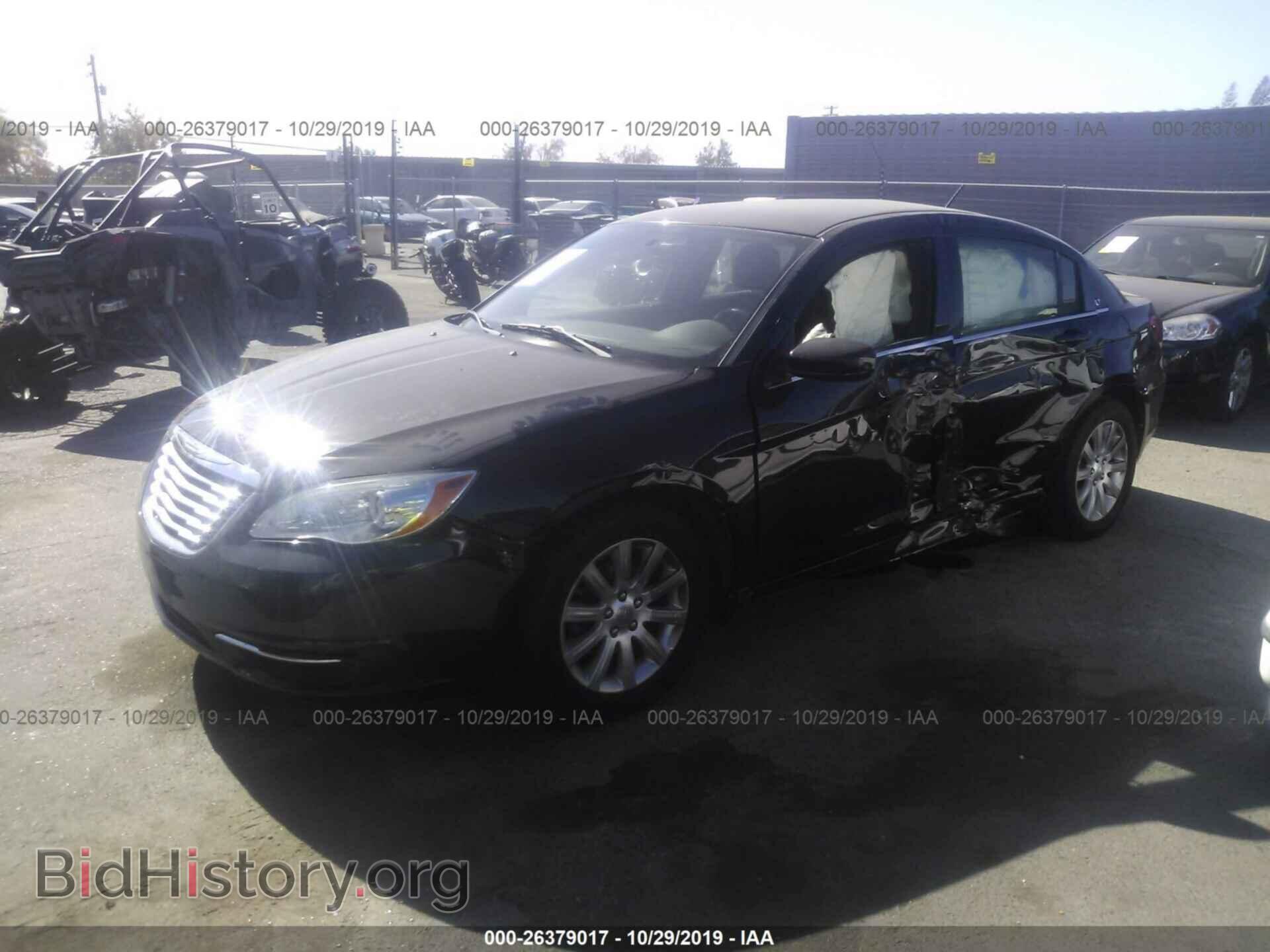 2013 CHRYSLER 200 - VIN: 1C3CCBBB4DN553035 - Photo 2