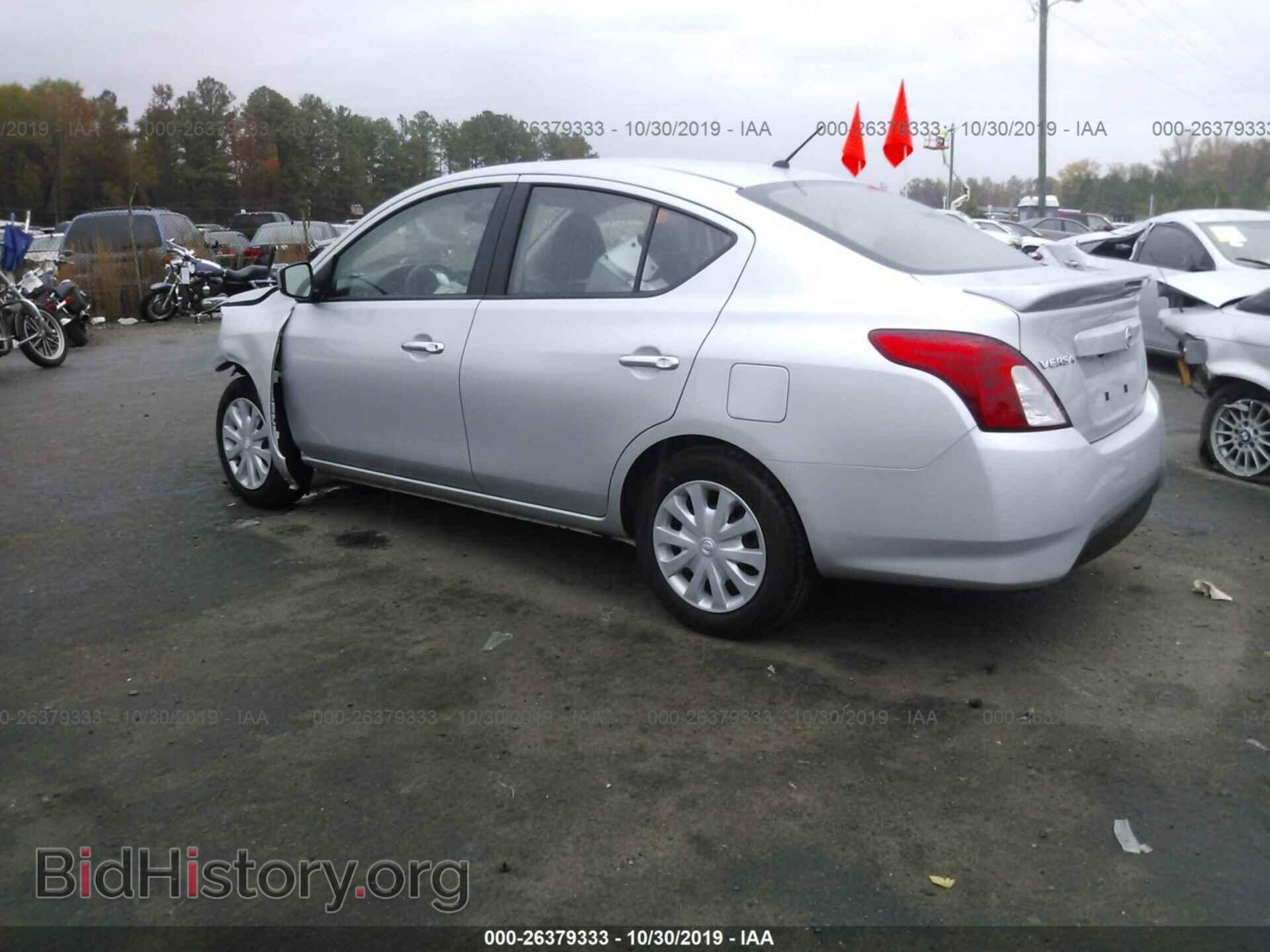 2019 NISSAN VERSA - VIN: 3N1CN7AP3KL847882 - Фото 3