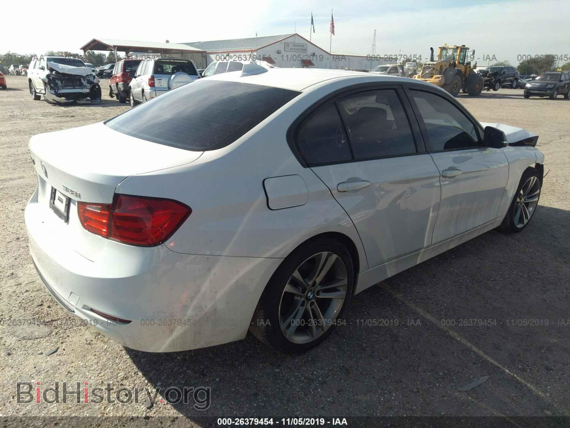 2012 BMW 328 - VIN: WBA3A5G5XCNP16191 - Фото 4