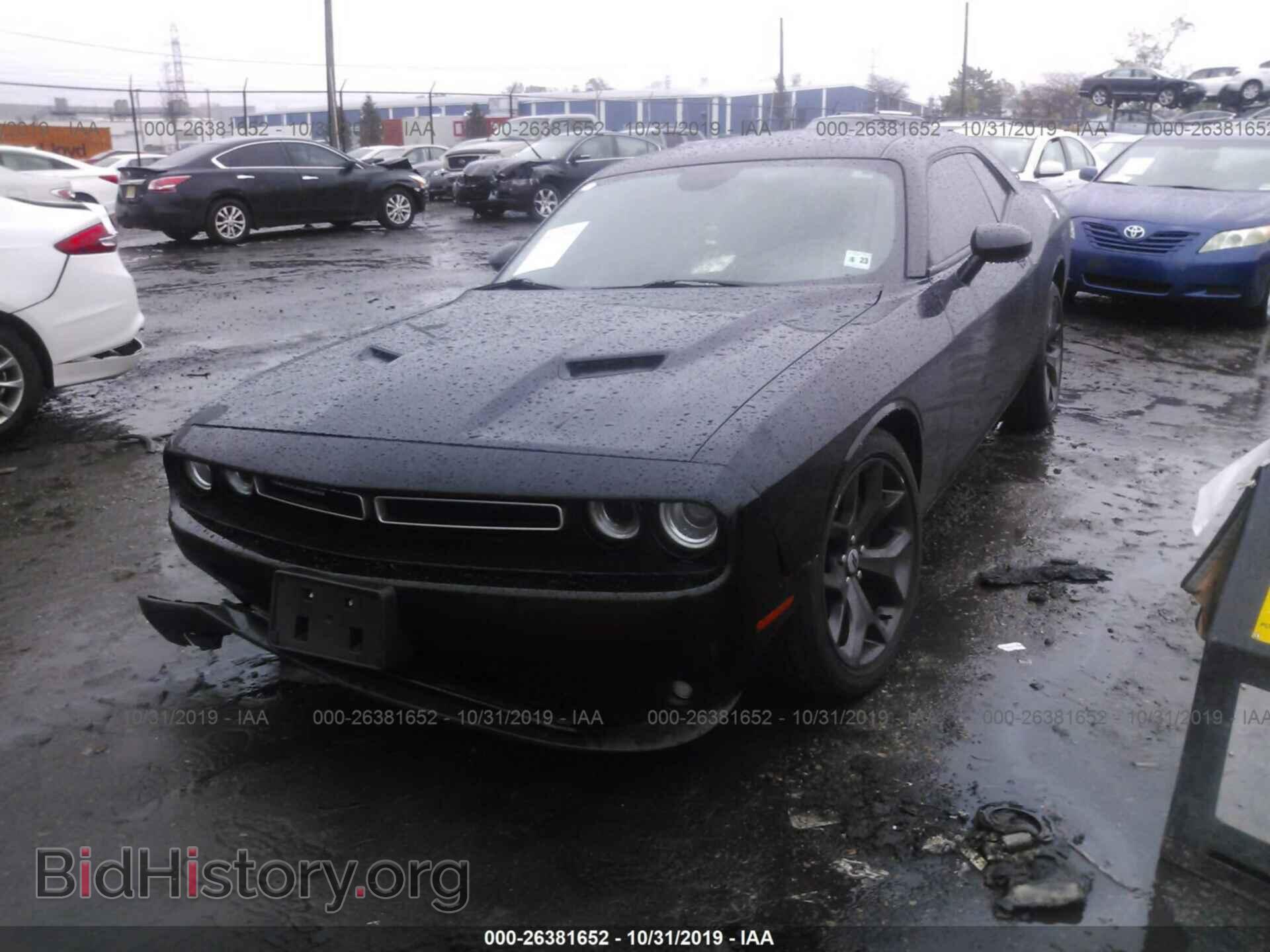 2018 DODGE CHALLENGER - VIN: 2C3CDZAG1JH258708 - Photo 2