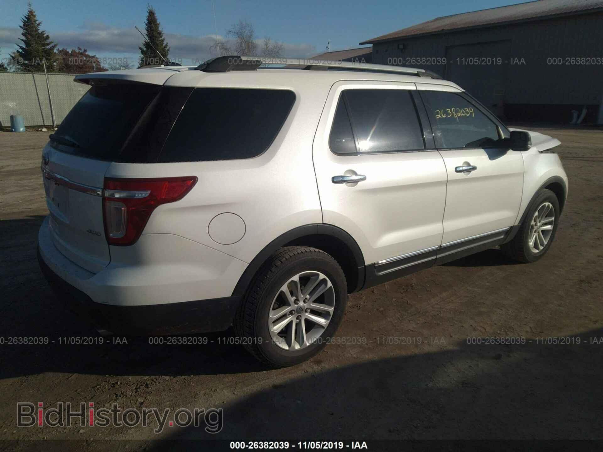 2011 FORD EXPLORER - VIN: 1FMHK8D89BGA32379 - Photo 4