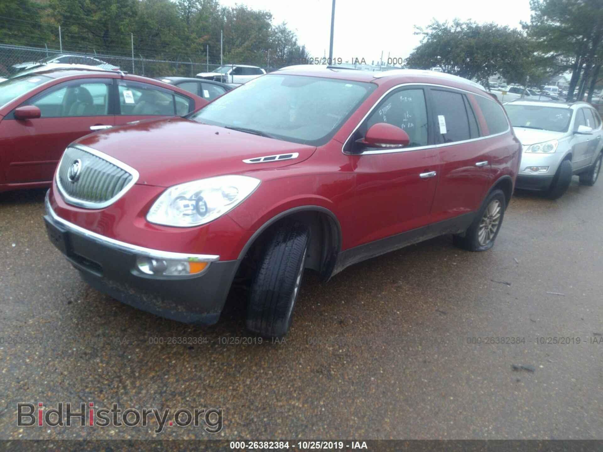 2012 BUICK ENCLAVE - VIN: 5GAKRBED2CJ243377 - Фото 2