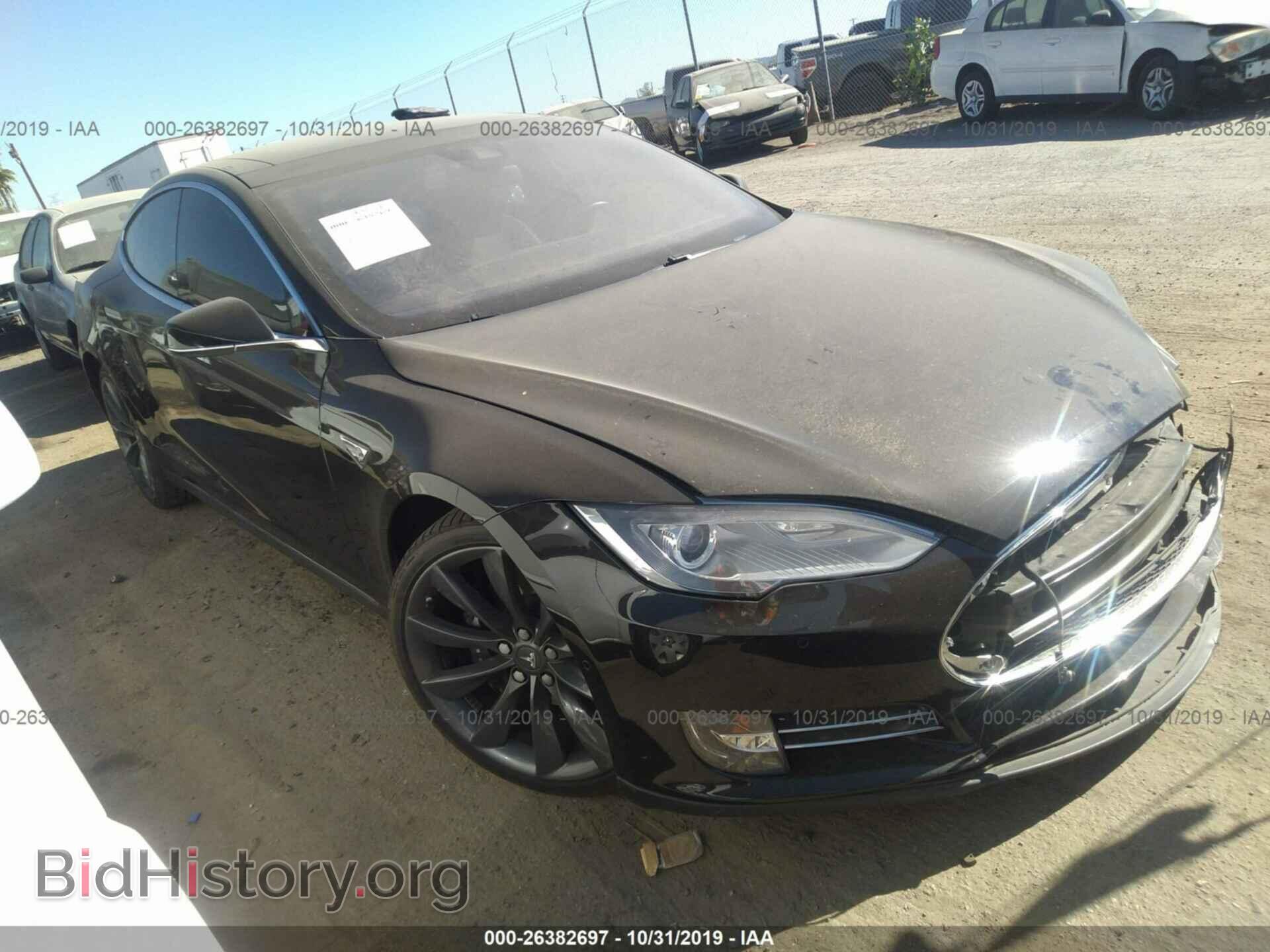Фотография 5YJSA1E17GF129507 - TESLA MODEL S 2016