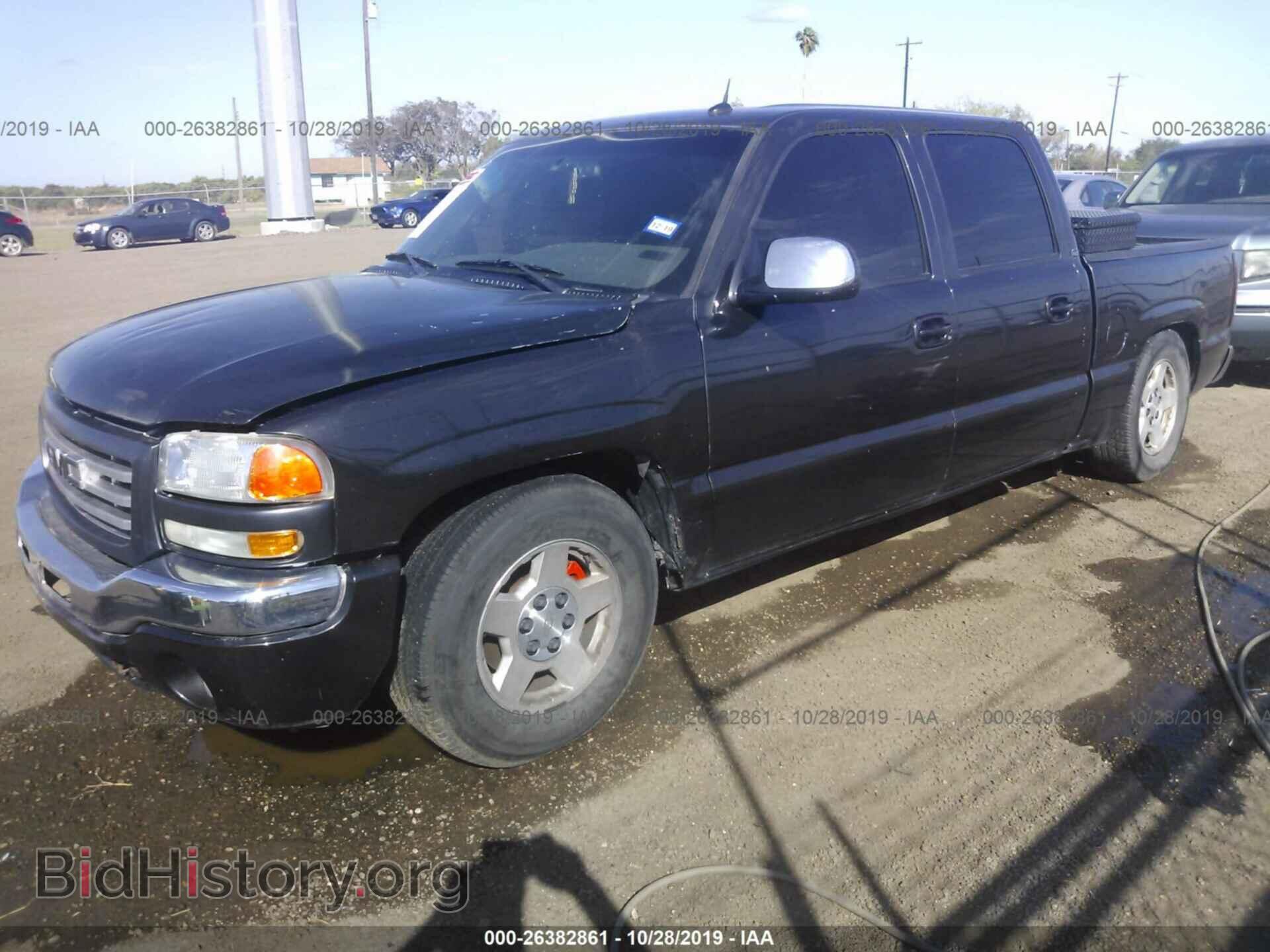 2005 GMC NEW SIERRA - VIN: 2GTEC13TX51170855 - Фото 2