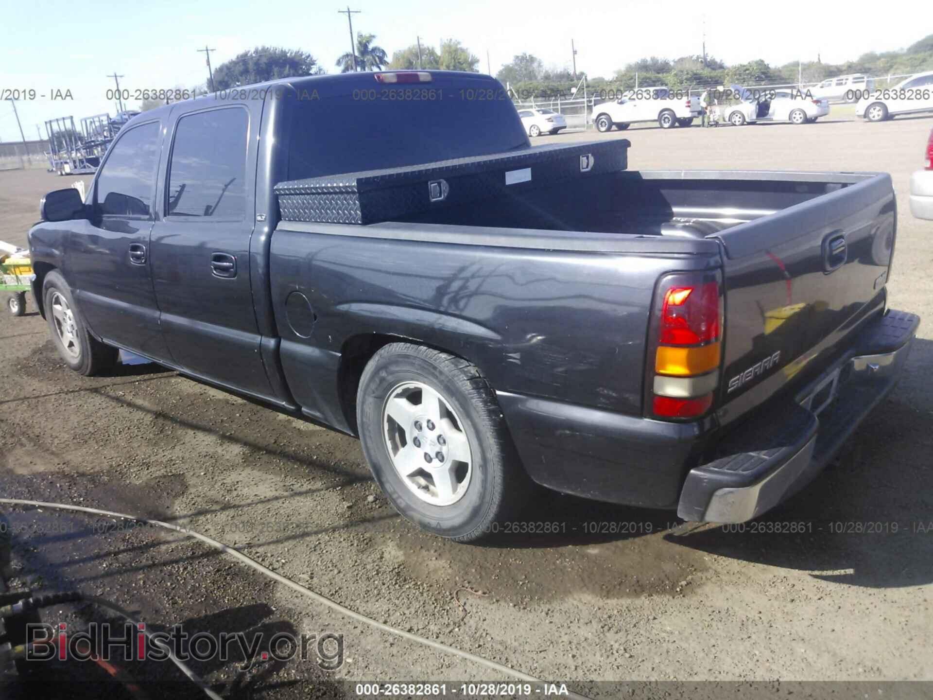 2005 GMC NEW SIERRA - VIN: 2GTEC13TX51170855 - Фото 3