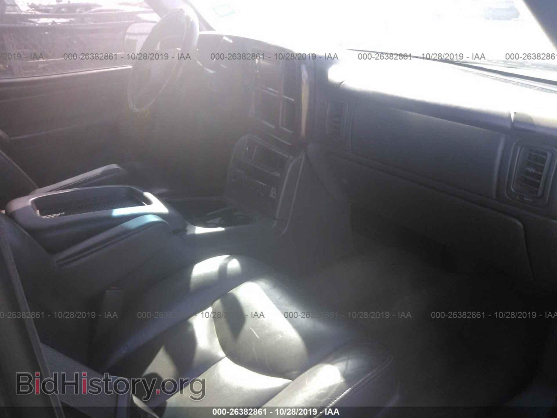 2005 GMC NEW SIERRA - VIN: 2GTEC13TX51170855 - Фото 5
