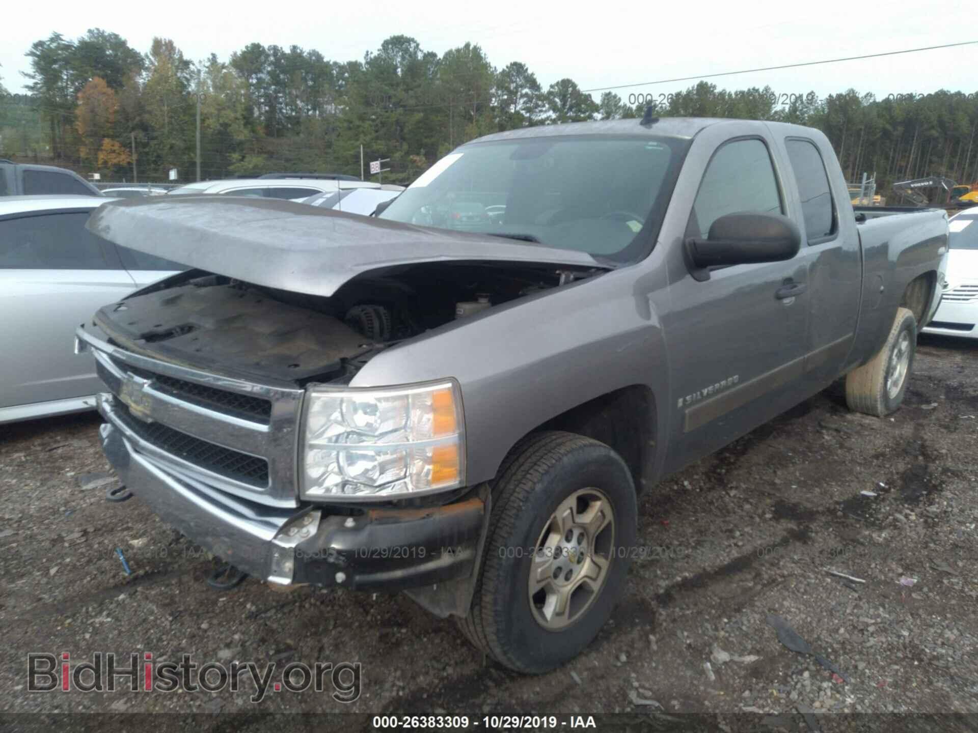 2008 CHEVROLET SILVERADO - VIN: 2GCEC19C581114592 - Фото 2