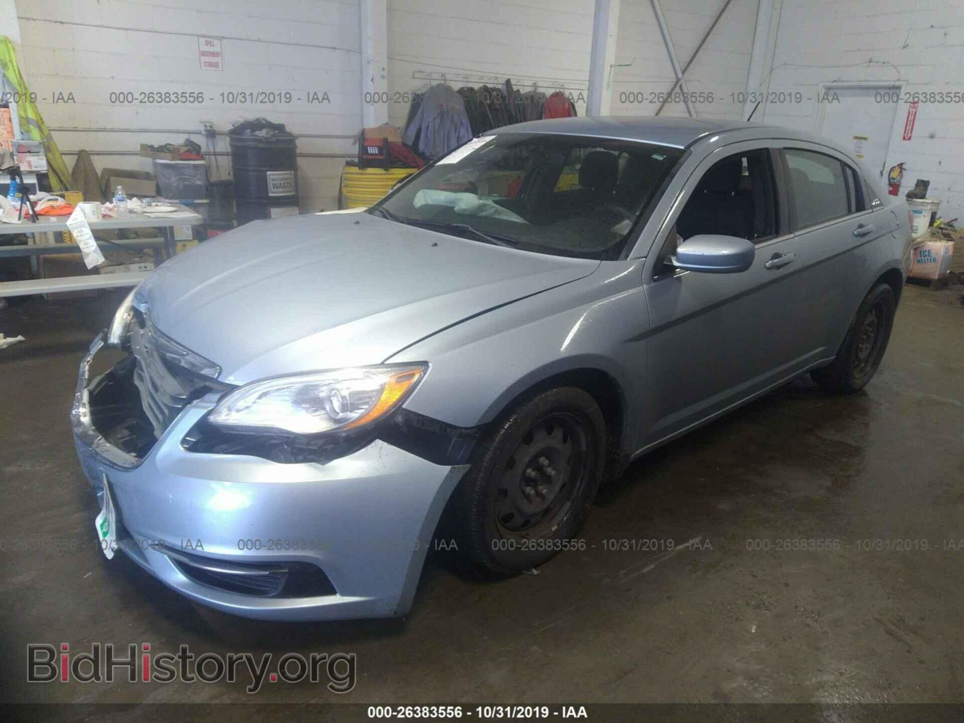 2013 CHRYSLER 200 - VIN: 1C3CCBAB1DN761794 - Photo 2