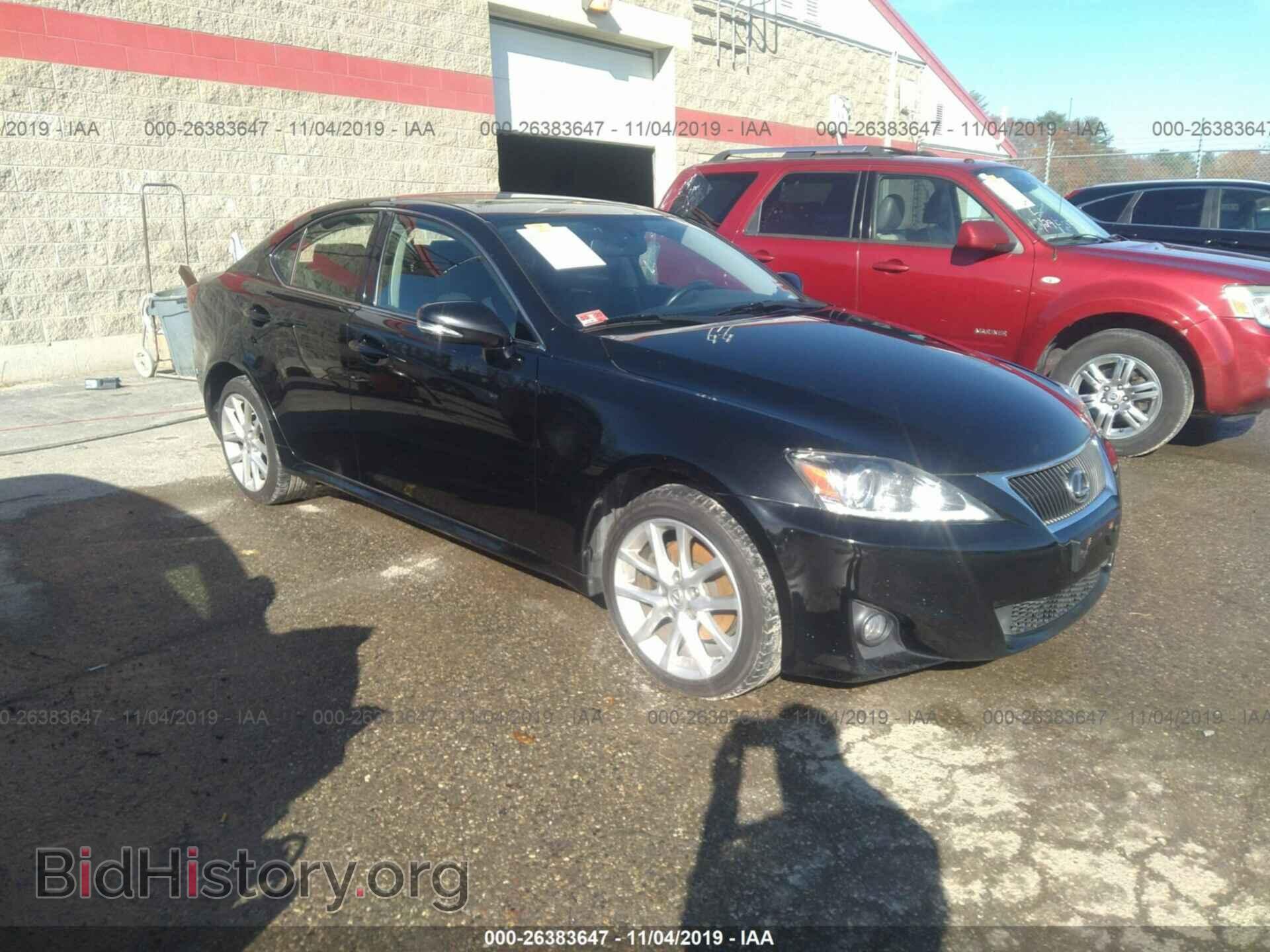 Фотография JTHCF5C21C5056654 - LEXUS IS 2012