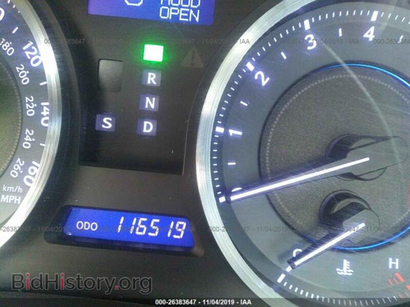 2012 Lexus IS (VIN JTHCF5C21C5056654) — photo 7 of 11