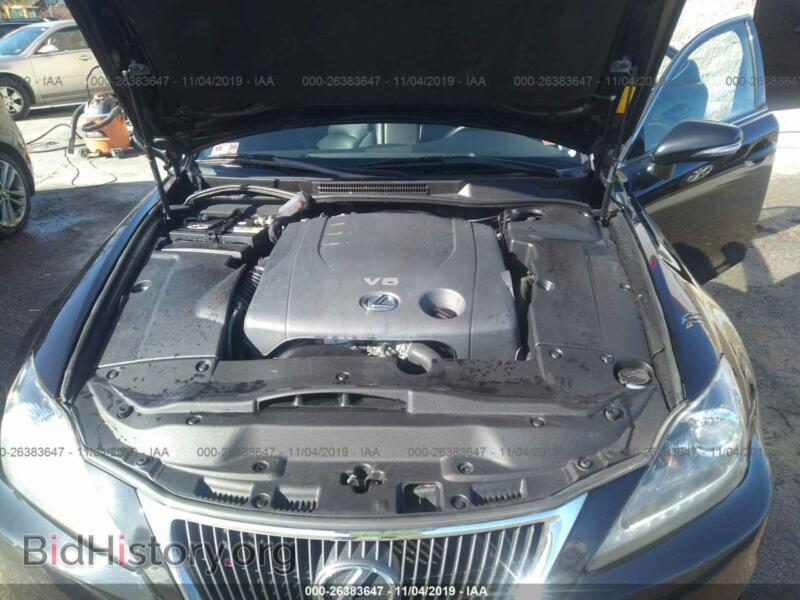 2012 Lexus IS (VIN JTHCF5C21C5056654) — photo 10 of 11