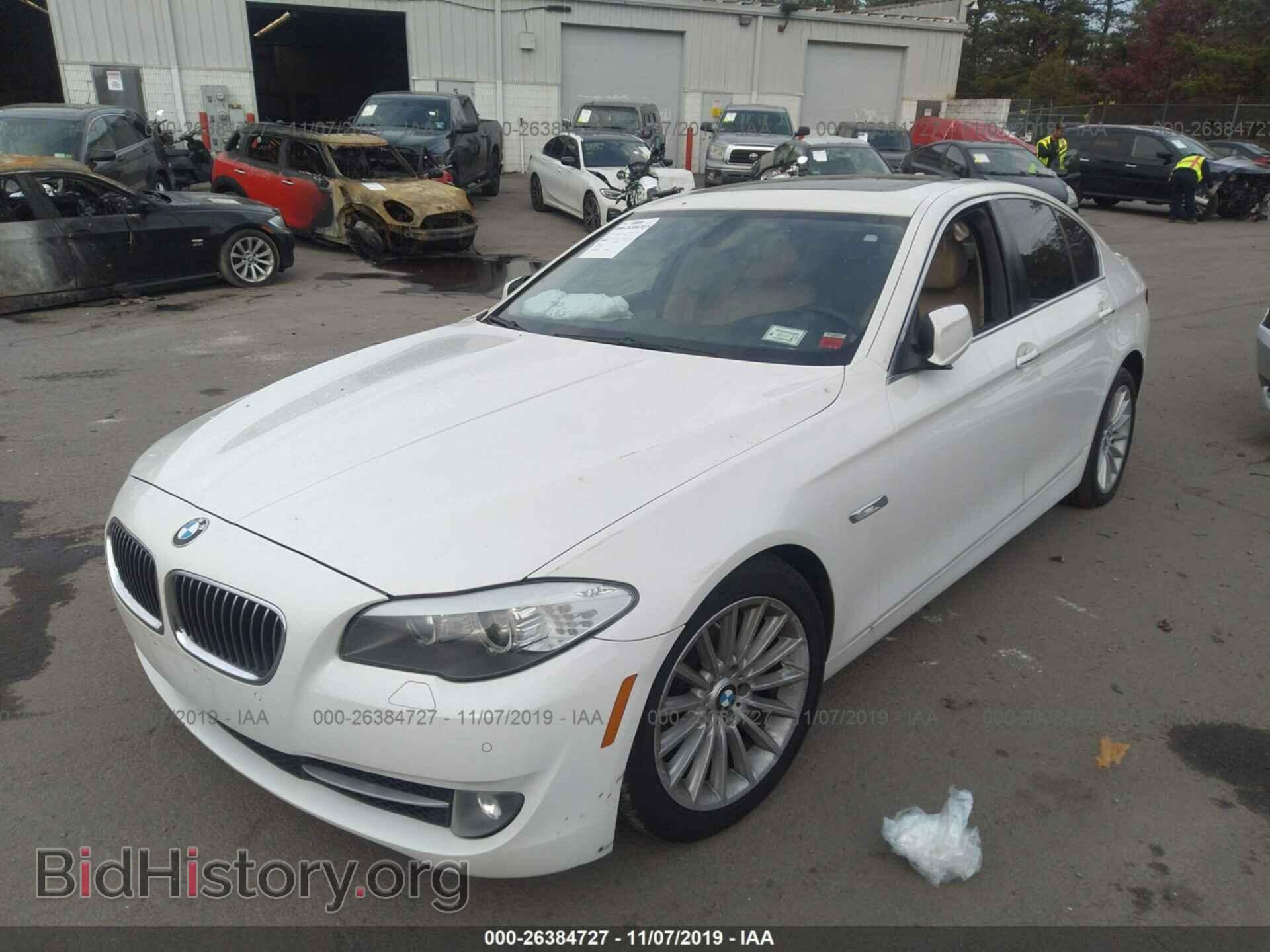 2011 BMW 535 - VIN: WBAFR7C55BC601774 - Photo 2