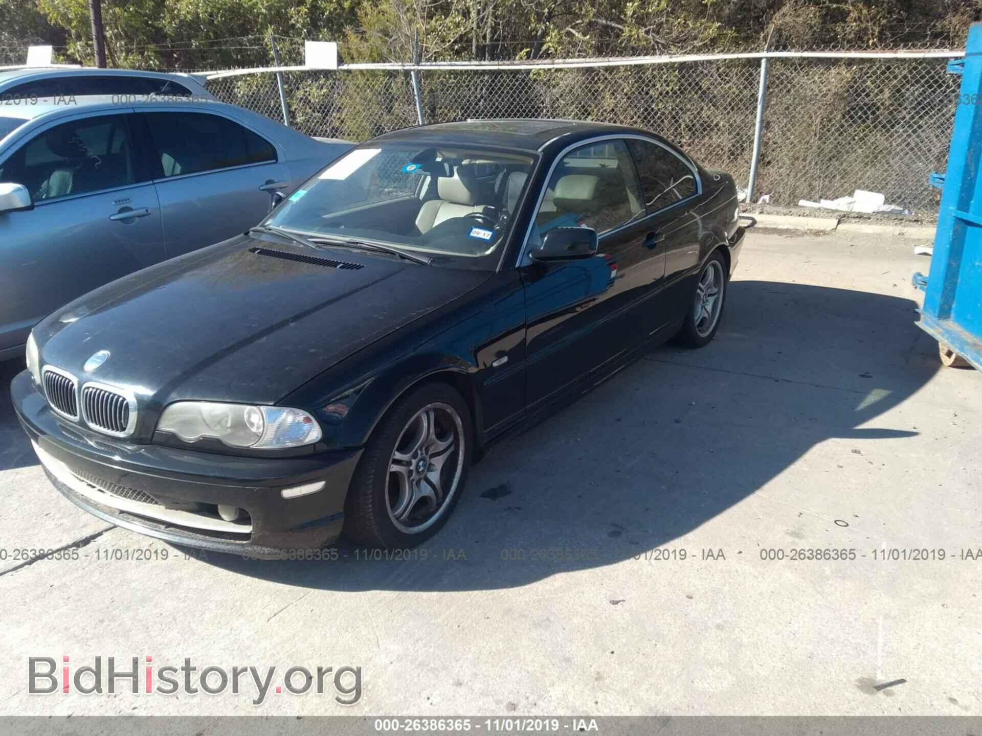 2003 BMW 330 - VIN: WBABN53433PH05232 - Фото 2