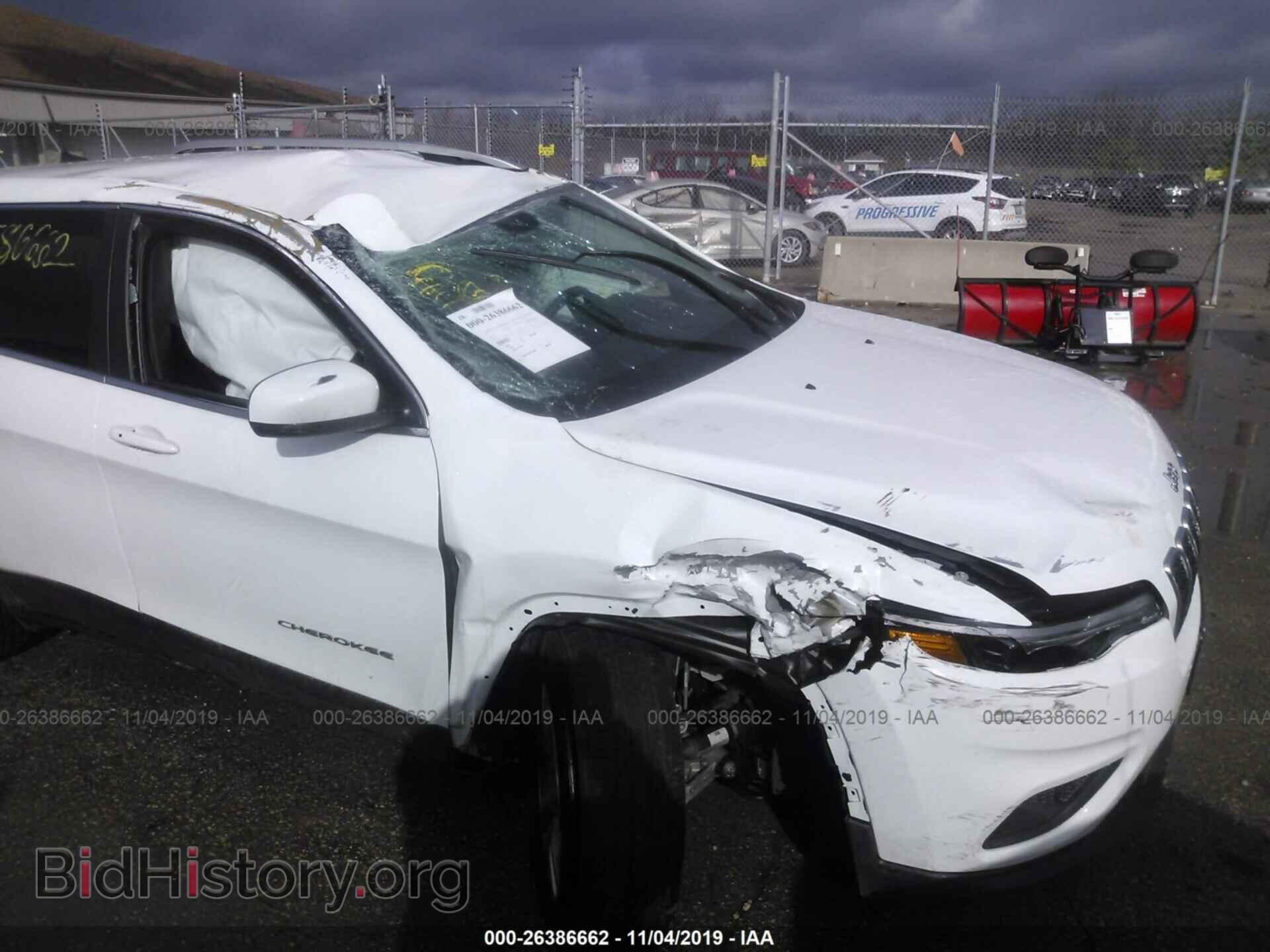 2019 JEEP CHEROKEE - VIN: 1C4PJMLB4KD267671 - Photo 6