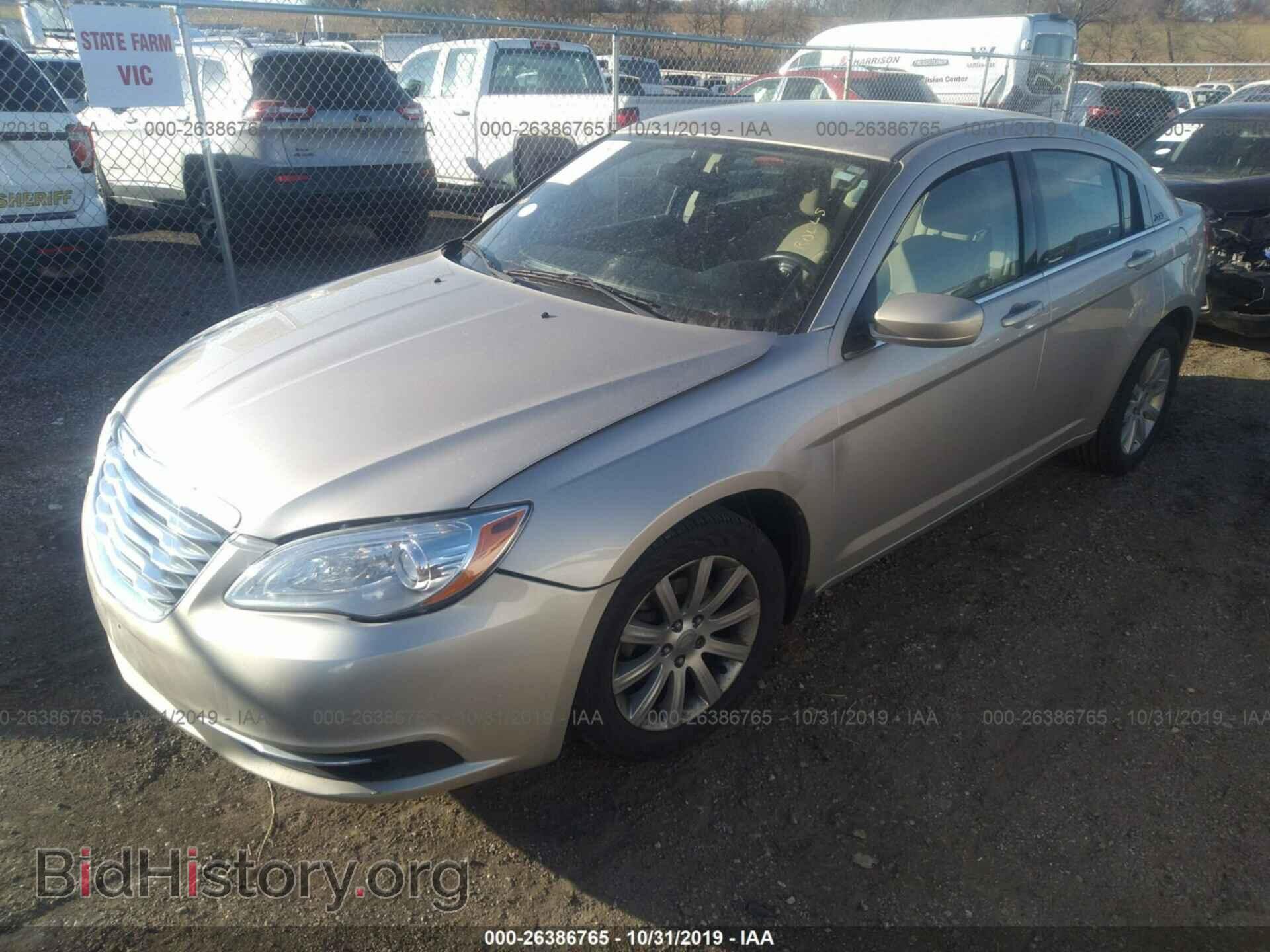 2013 CHRYSLER 200 - VIN: 1C3CCBBB7DN699669 - Photo 2