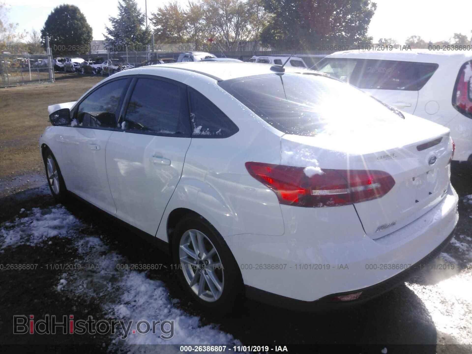 2016 FORD FOCUS - VIN: 1FADP3F21GL305464 - Фото 3