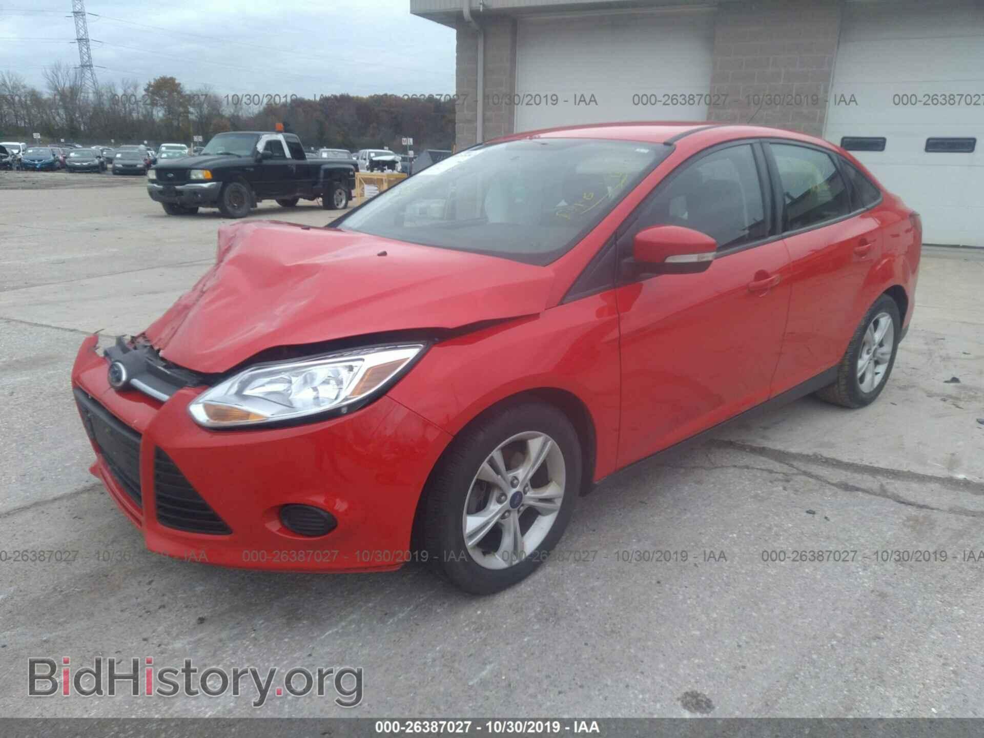 2014 Ford Focus - VIN: 1FADP3F26EL417951 - Photo 2