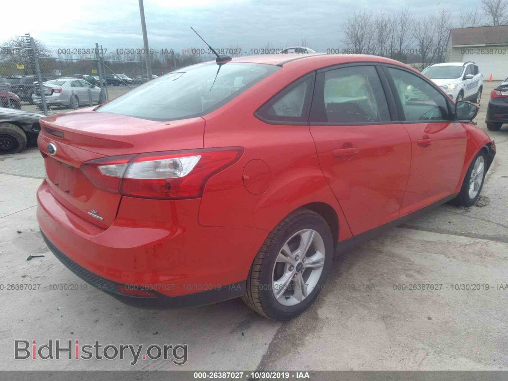 2014 Ford Focus - VIN: 1FADP3F26EL417951 - Photo 4