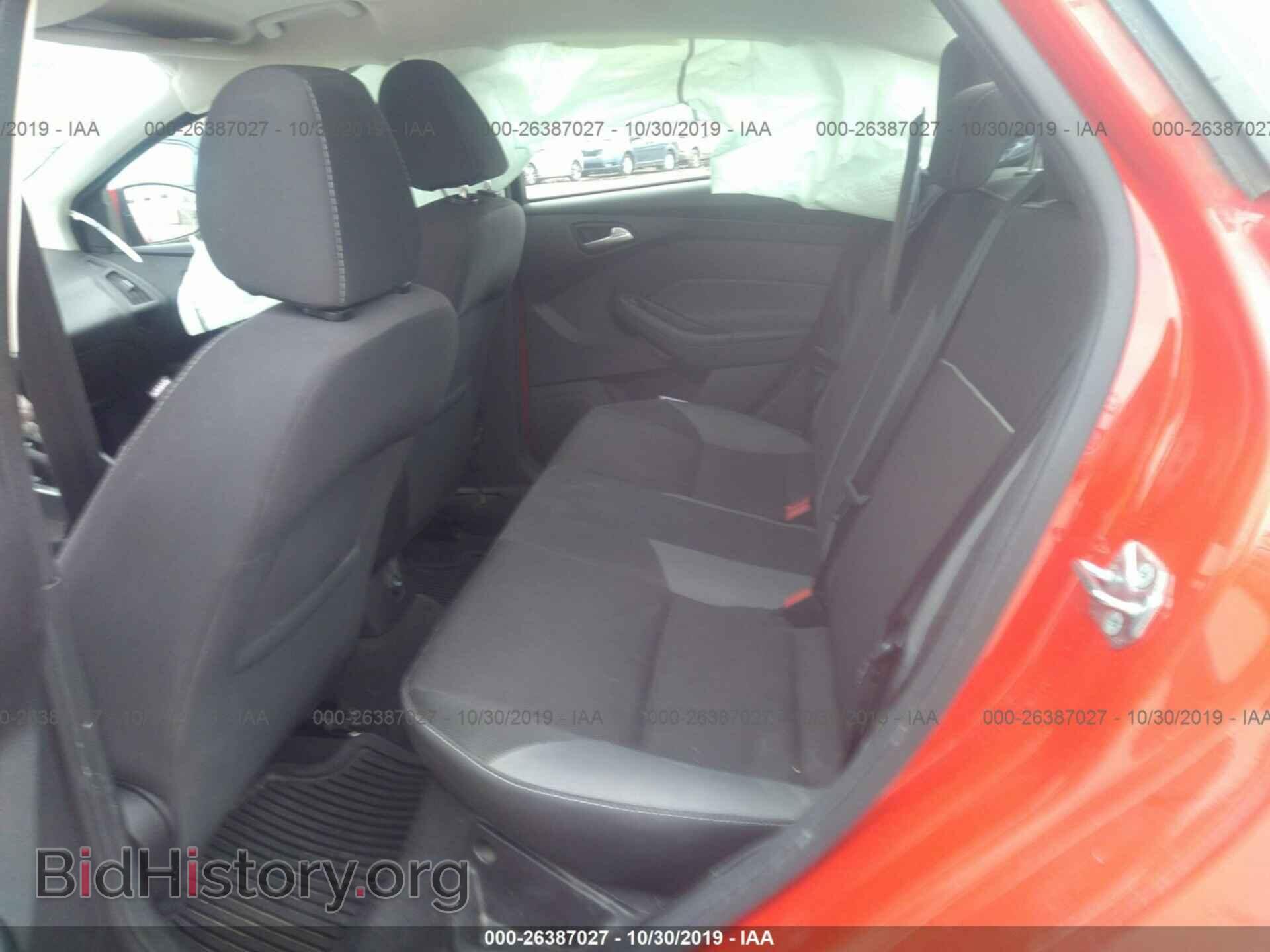 2014 Ford Focus - VIN: 1FADP3F26EL417951 - Photo 8
